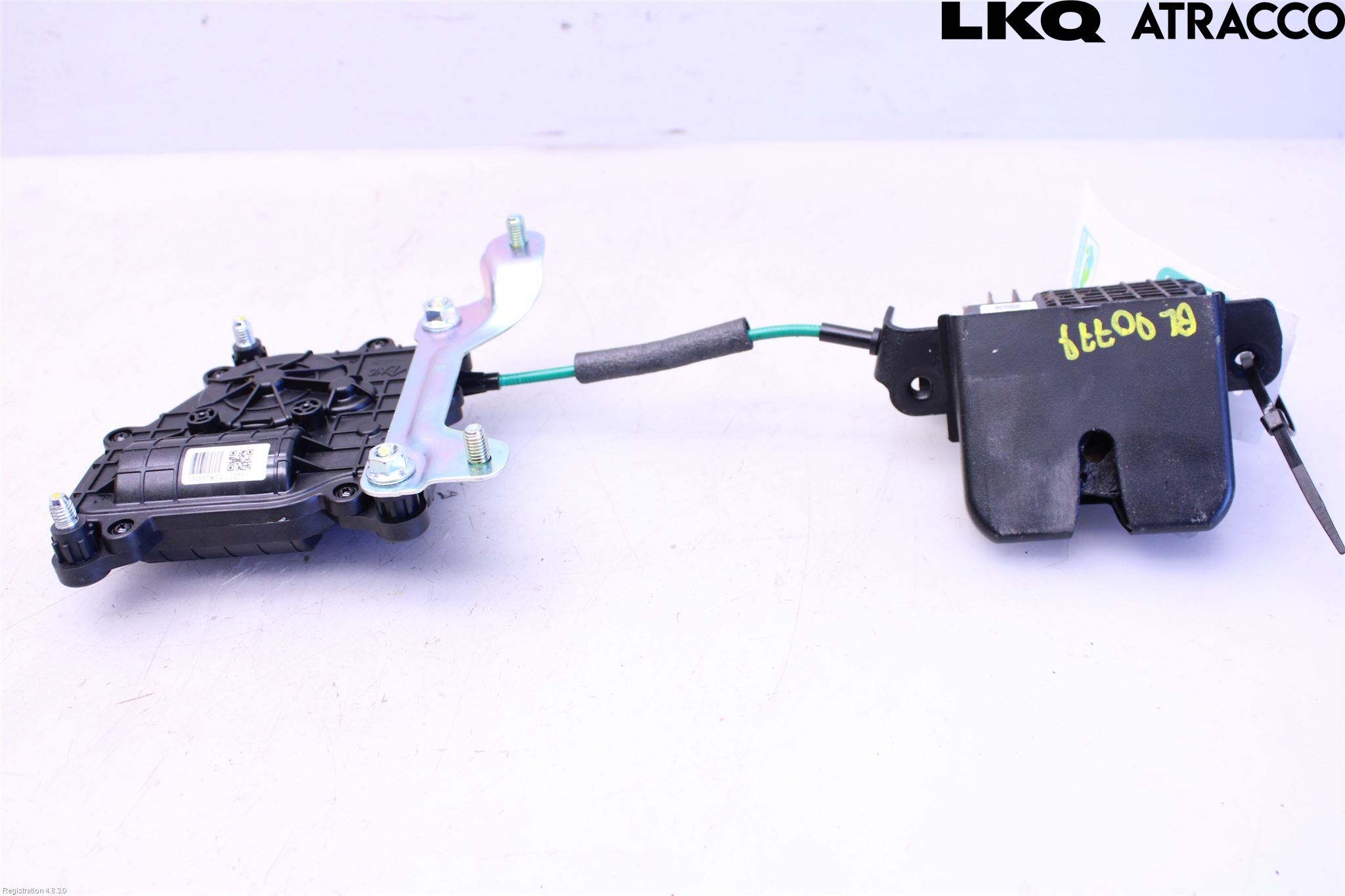 Kia SPORTAGE (QL) 16-21 Låskista Baklucka