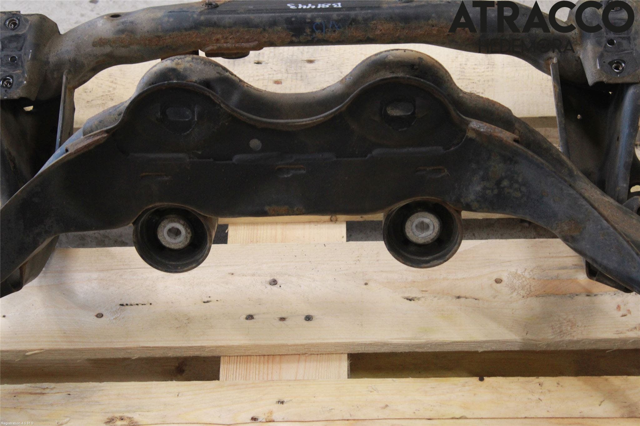 Volvo V60 CROSS COUNTRY 16-18 Bakaxelbalk