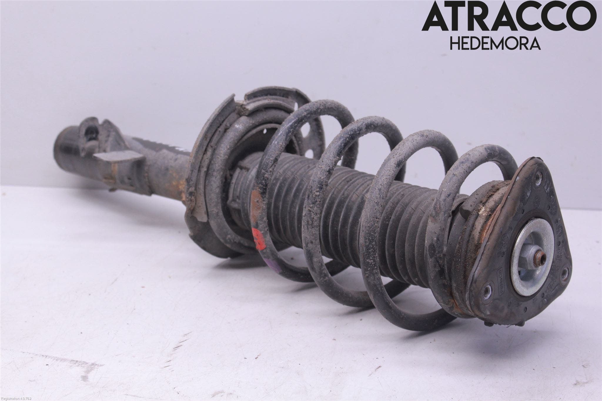 Ford FOCUS 15-18 Fjäderben Fram Höger