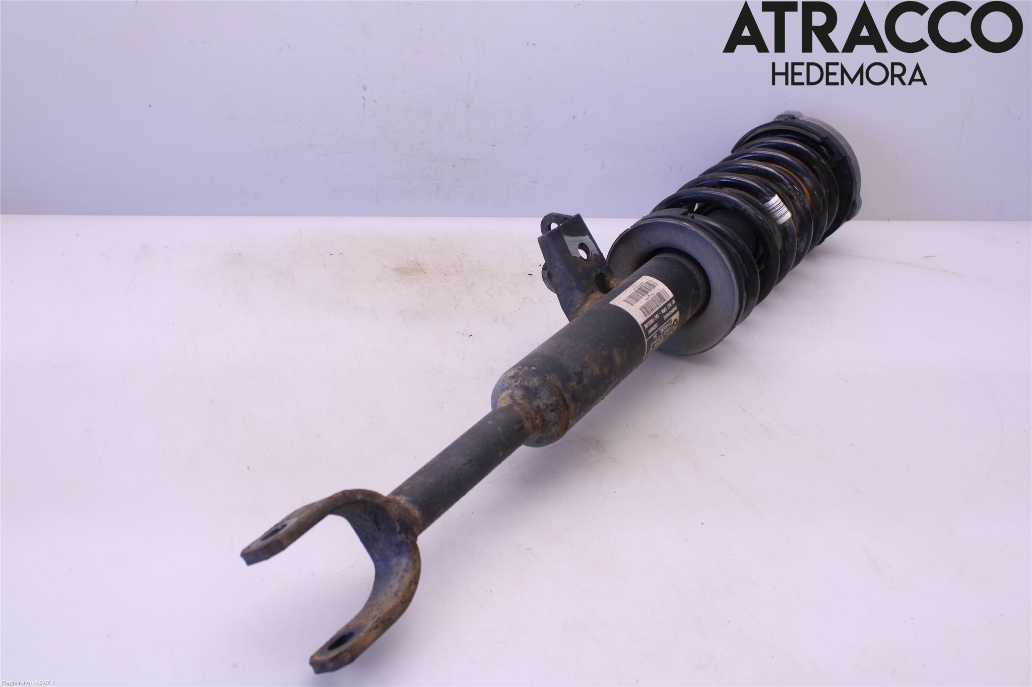 BMW 5 F10/F11/F18 09-17 Fjäderben Fram Höger