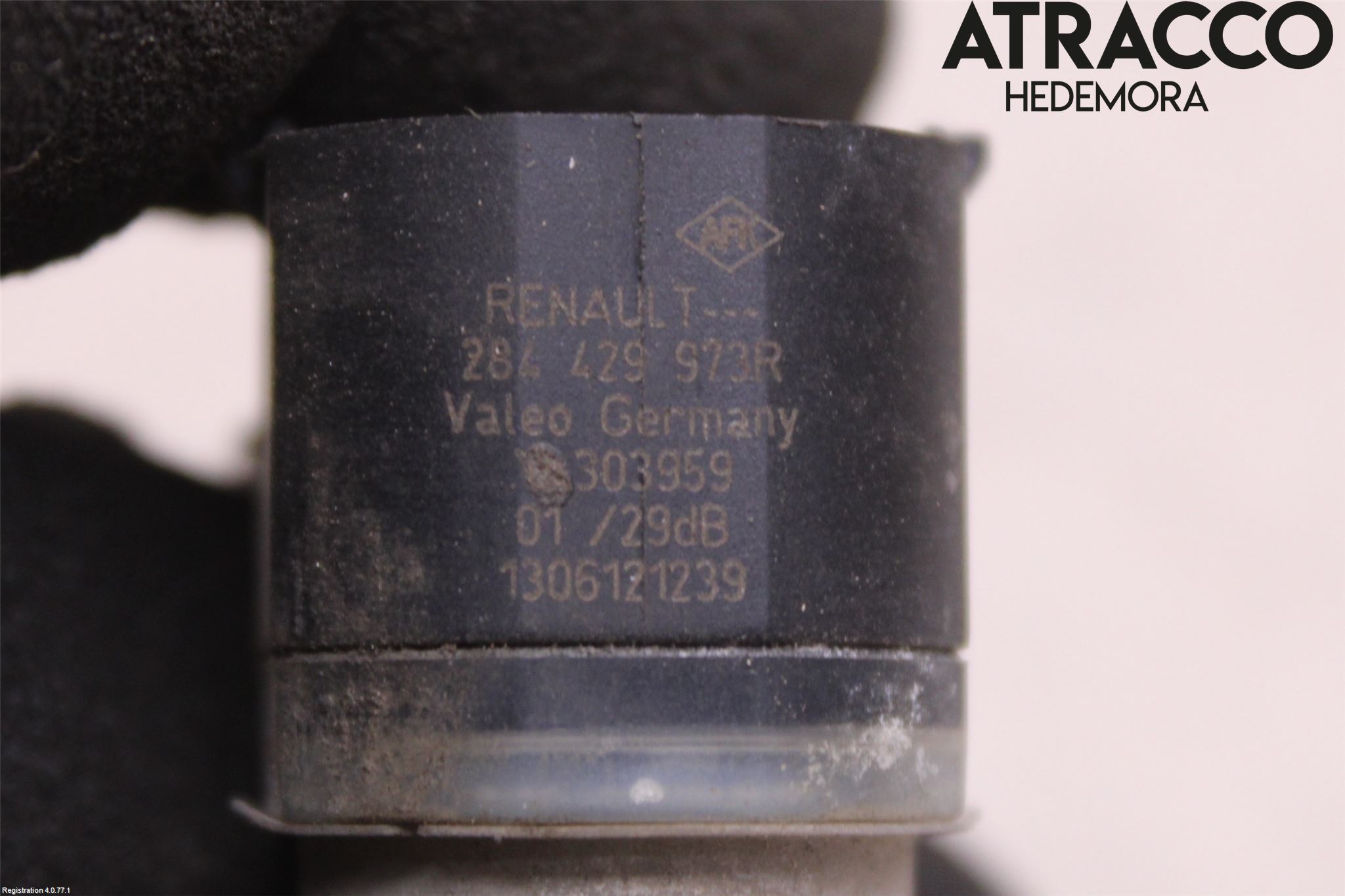 Renault CLIO IV 12-16 Parkeringshjälp Backsensor