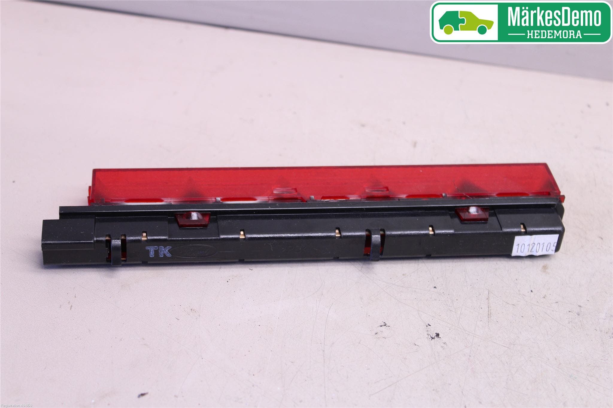 Ford FOCUS 08-11 Bromsljus Bakruta