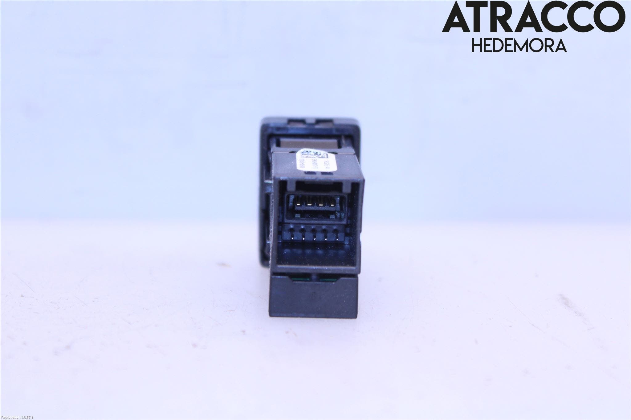 Toyota AURIS 13-19 Usb Connection