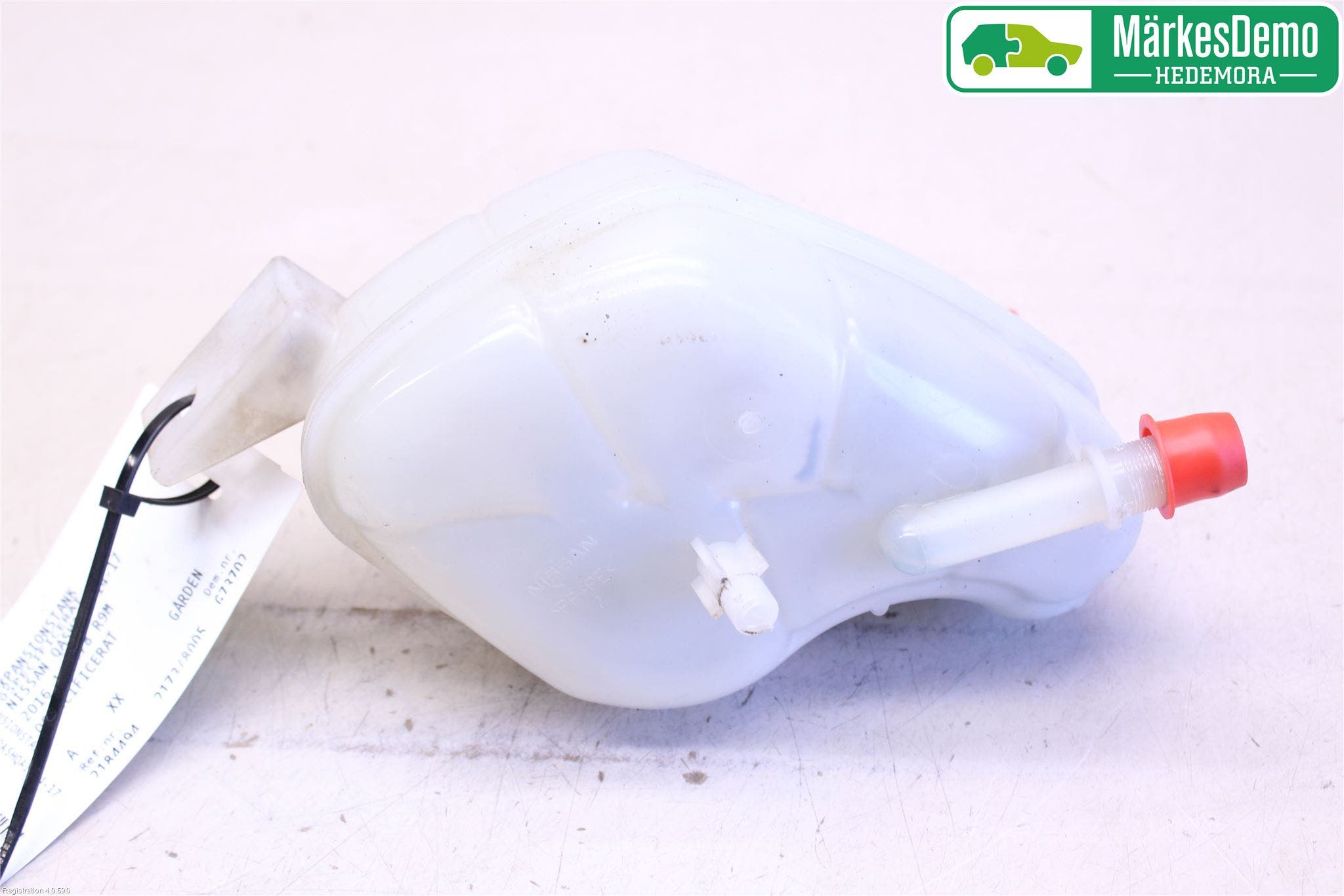 Nissan QASHQAI 14-17 Expansionstank