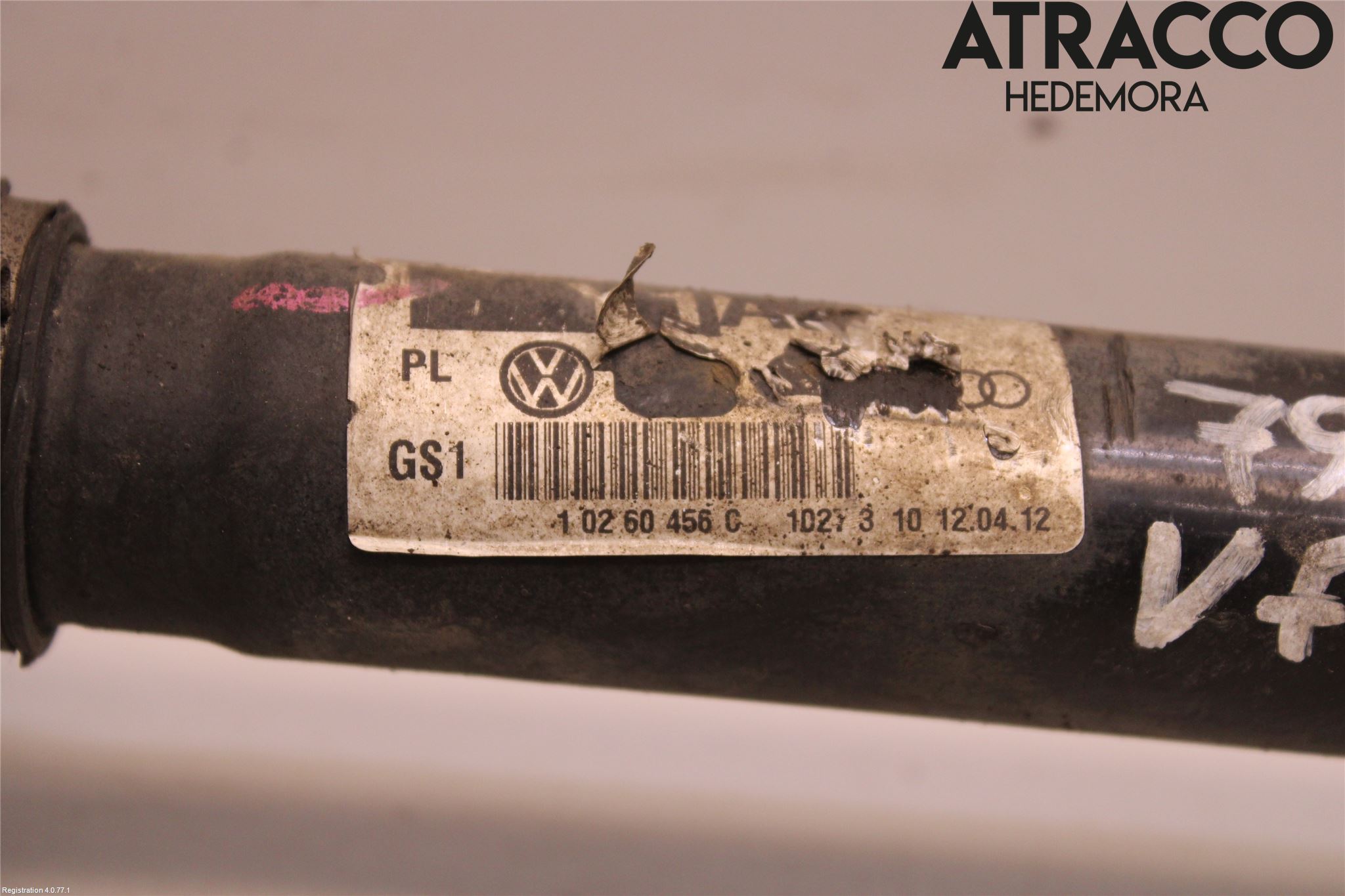 Audi A4 12-15 Drivaxel Fram Vänster