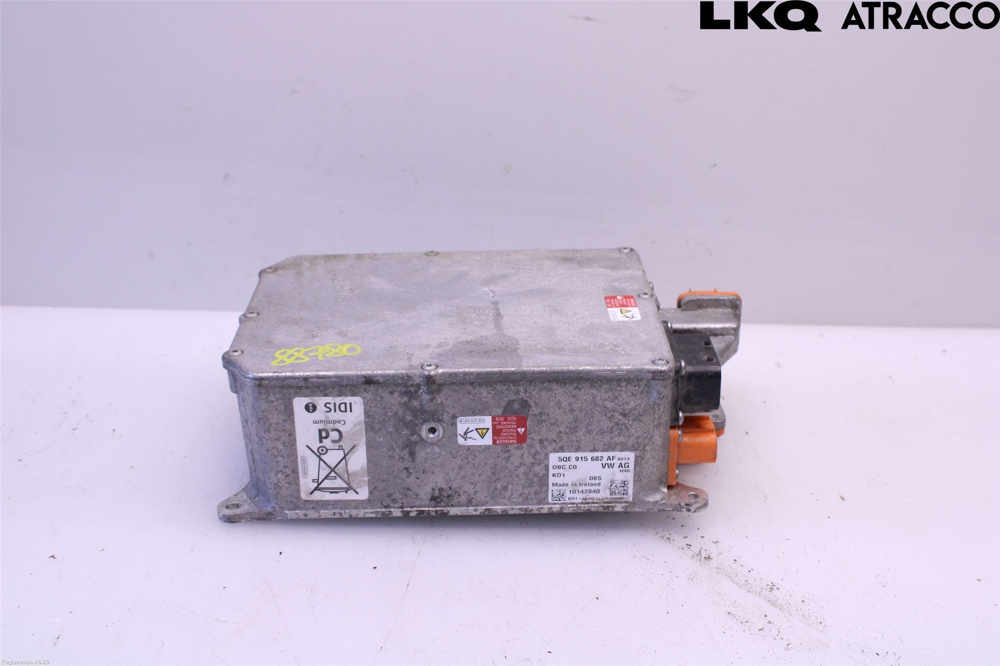 Volkswagen VW PASSAT 15-19 Batteriladdare Högspänning