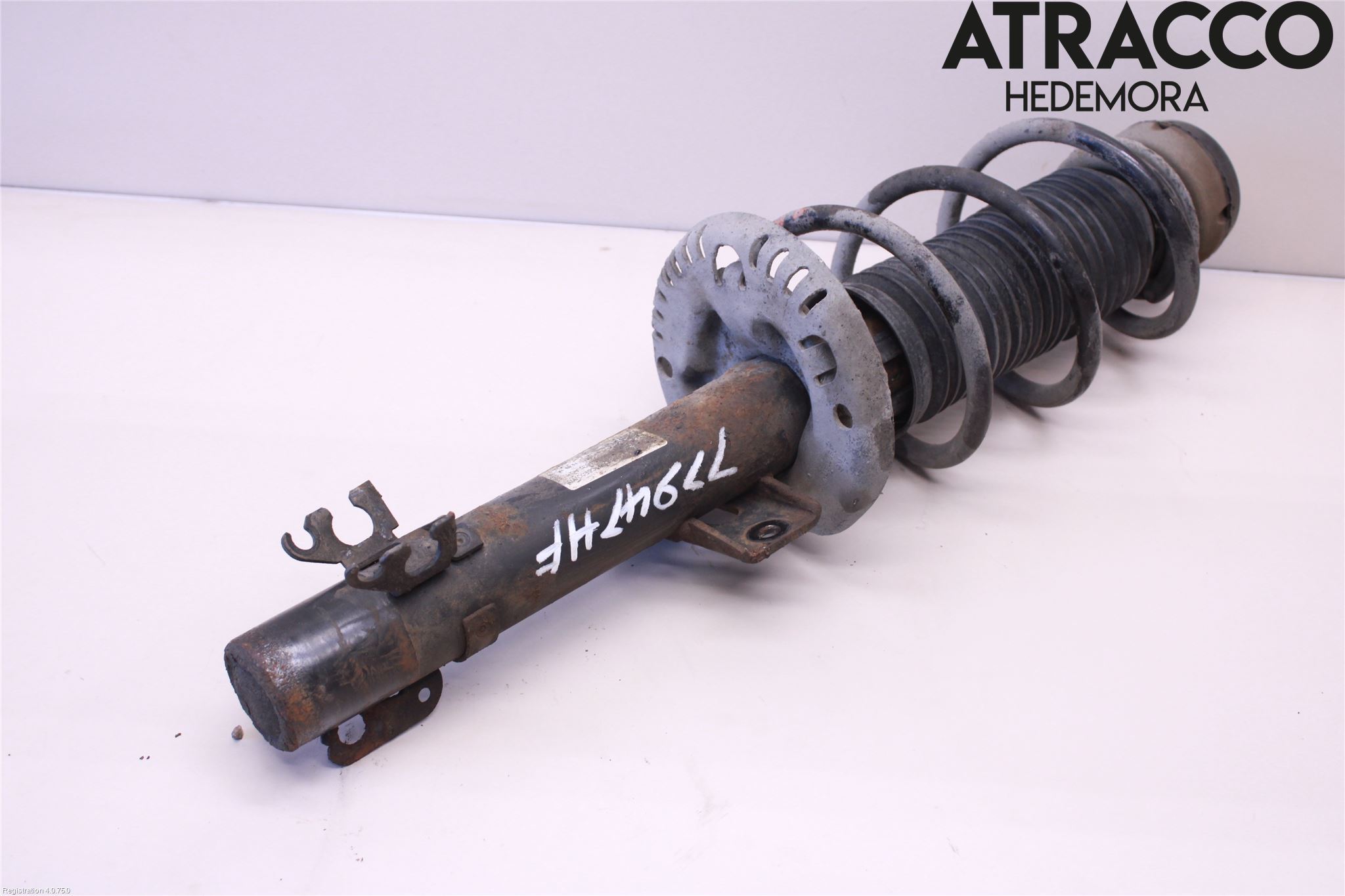 Audi A1/S1 11-18 Fjäderben Fram Höger