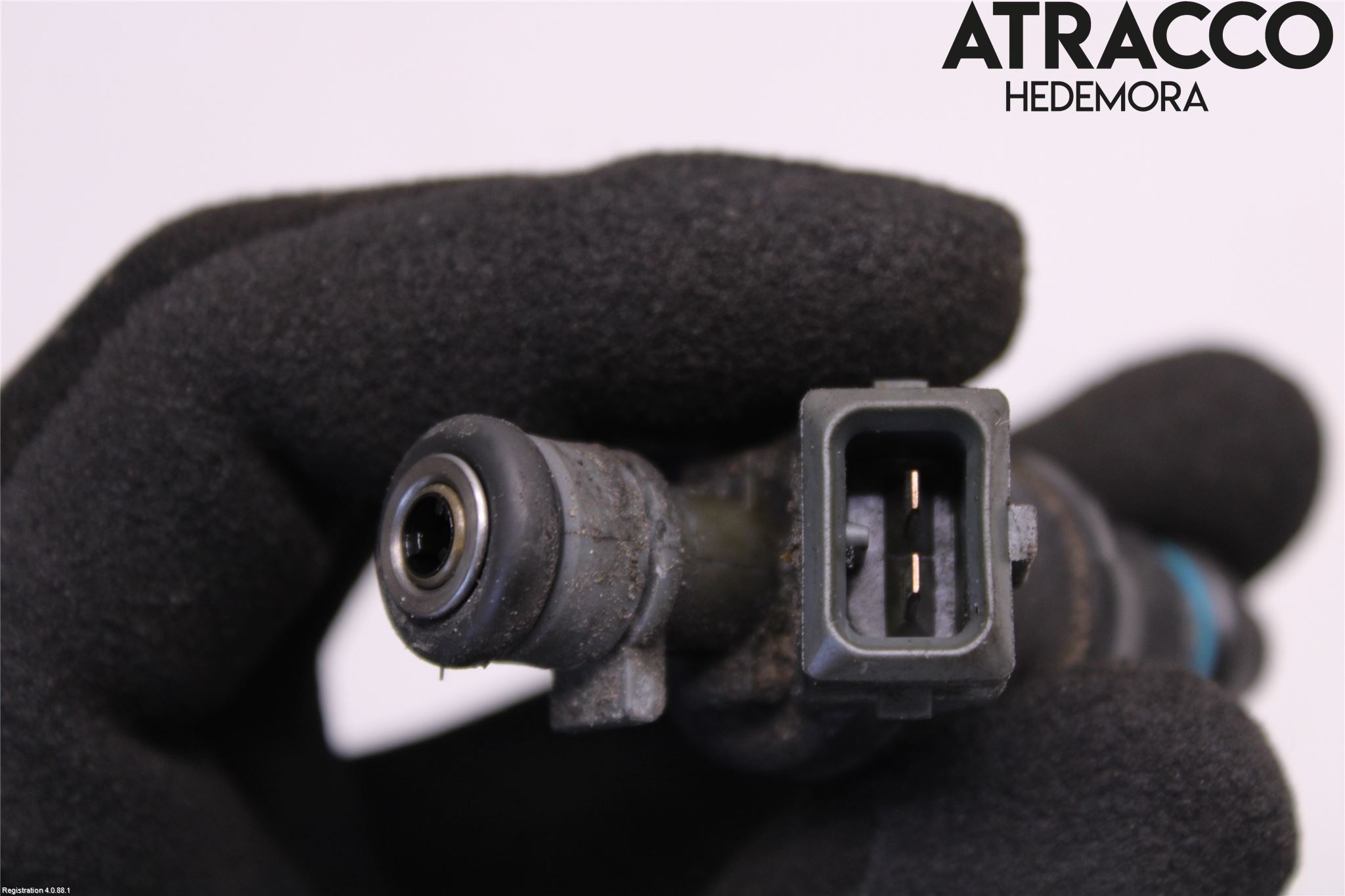 Mercedes-Benz MB 200-500  (W124) 86-96 Injspridare