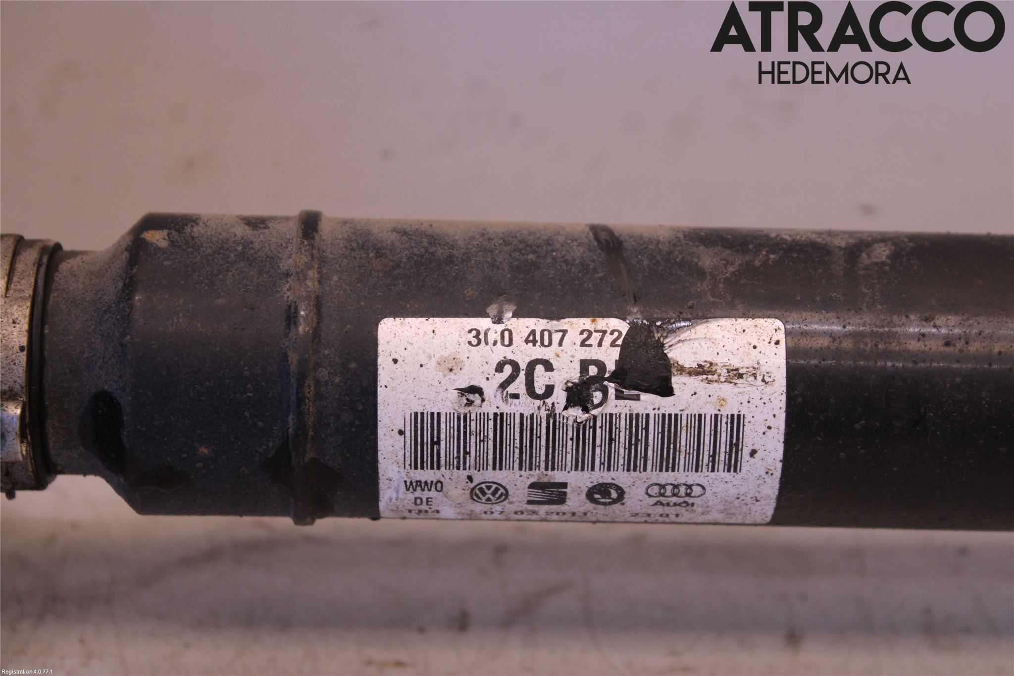 Volkswagen VW PASSAT 11-14 Drivaxel Fram Höger