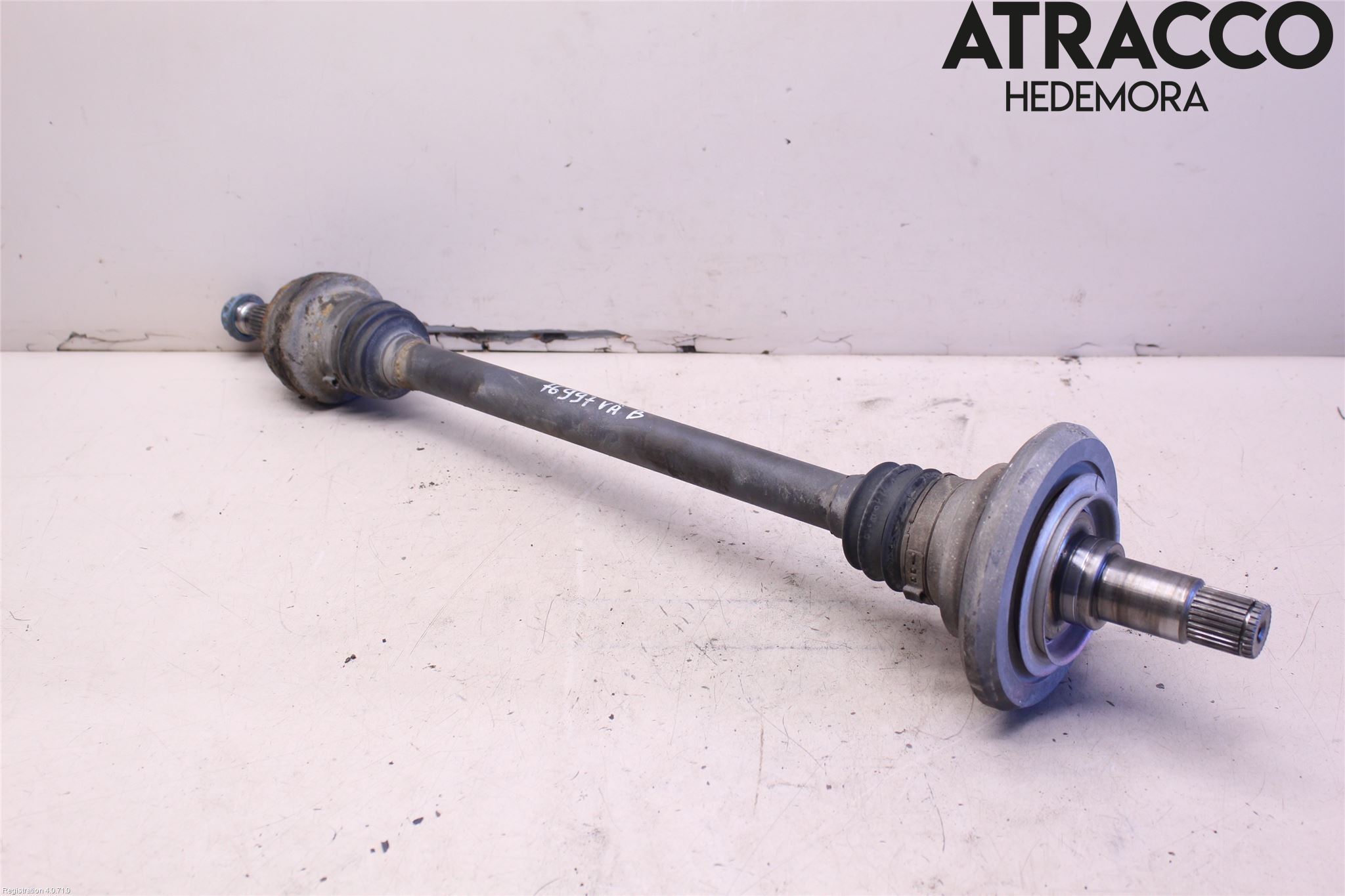Mercedes-Benz MB C-KLASS (W205) 14-21 Drivaxel Bak Vänster