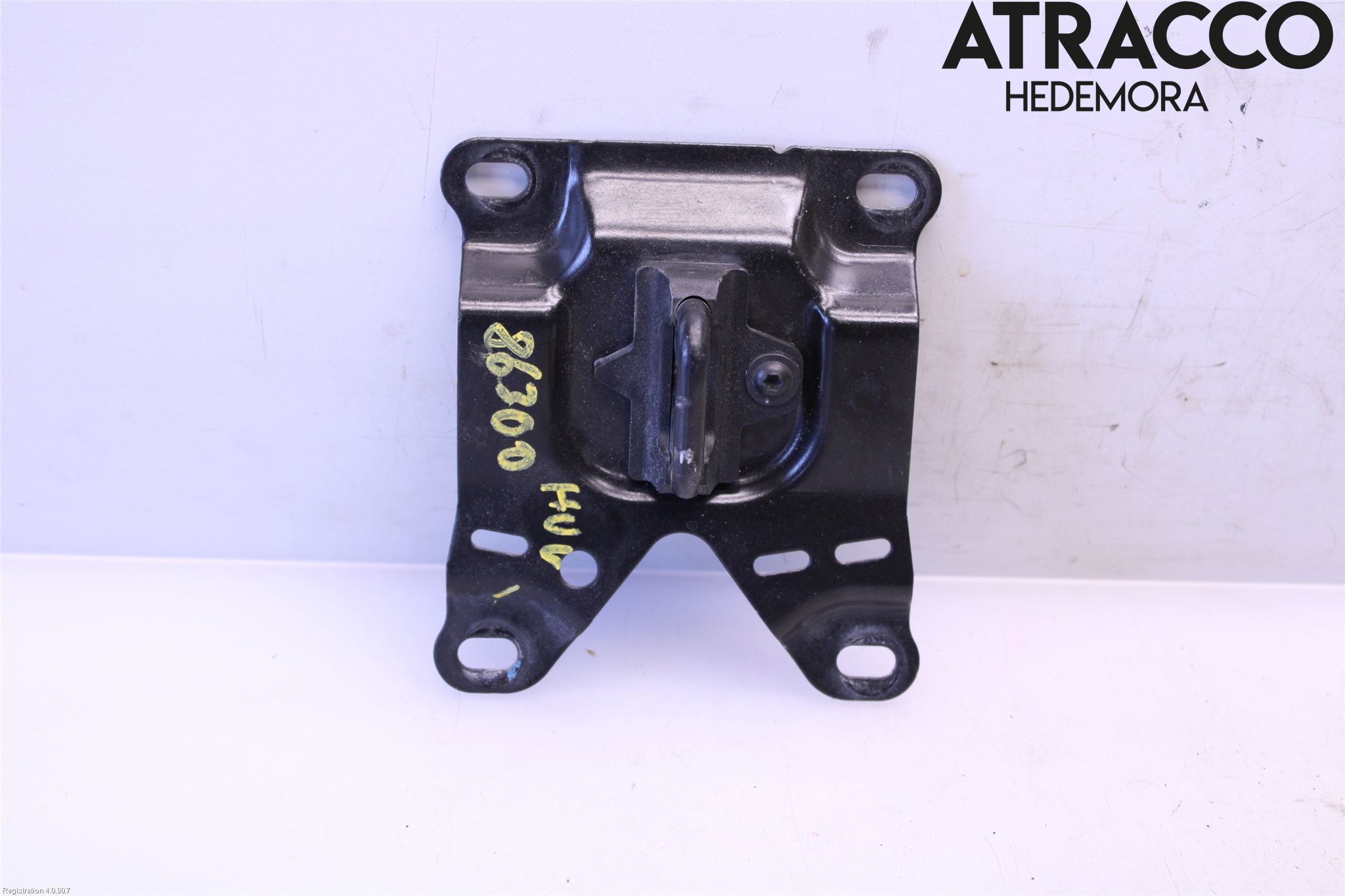 Audi A8/S8 4H 10-17 Huvlås