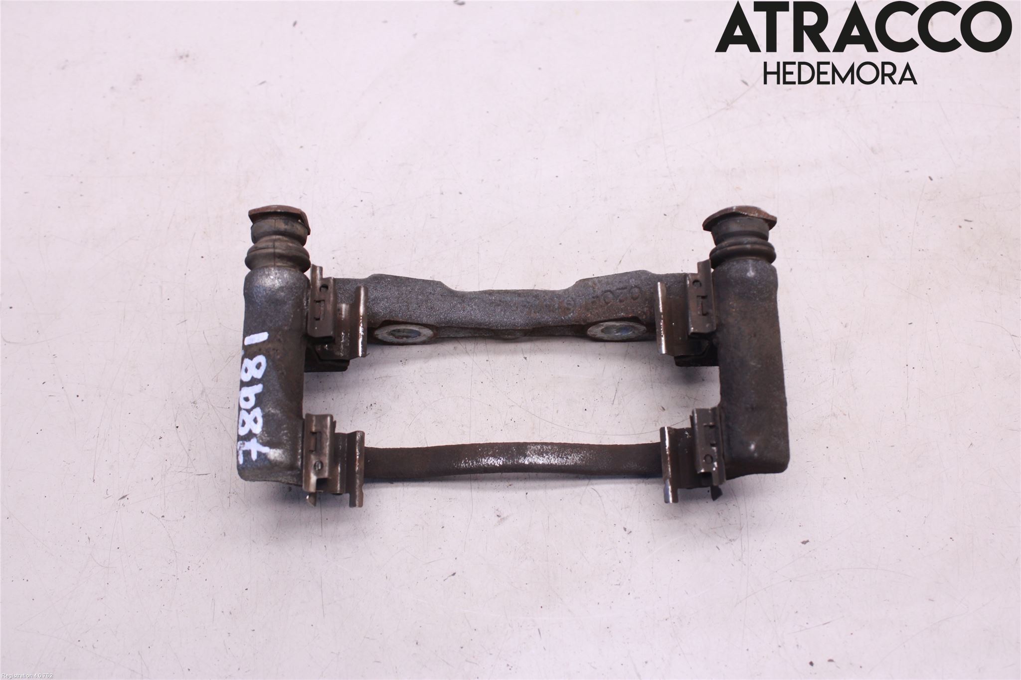 Peugeot 208 12-15 Bromsokshållare