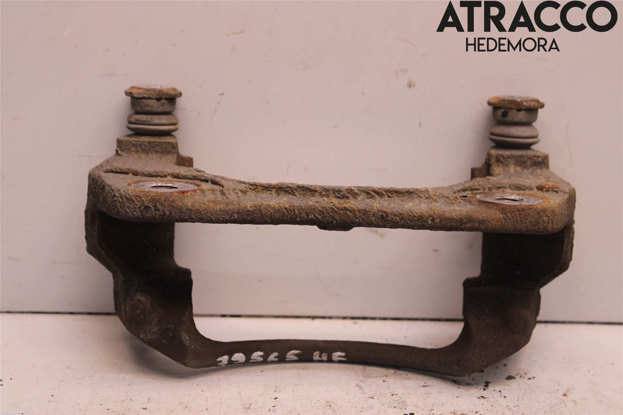 Toyota AURIS 10-12 Bromsokshållare