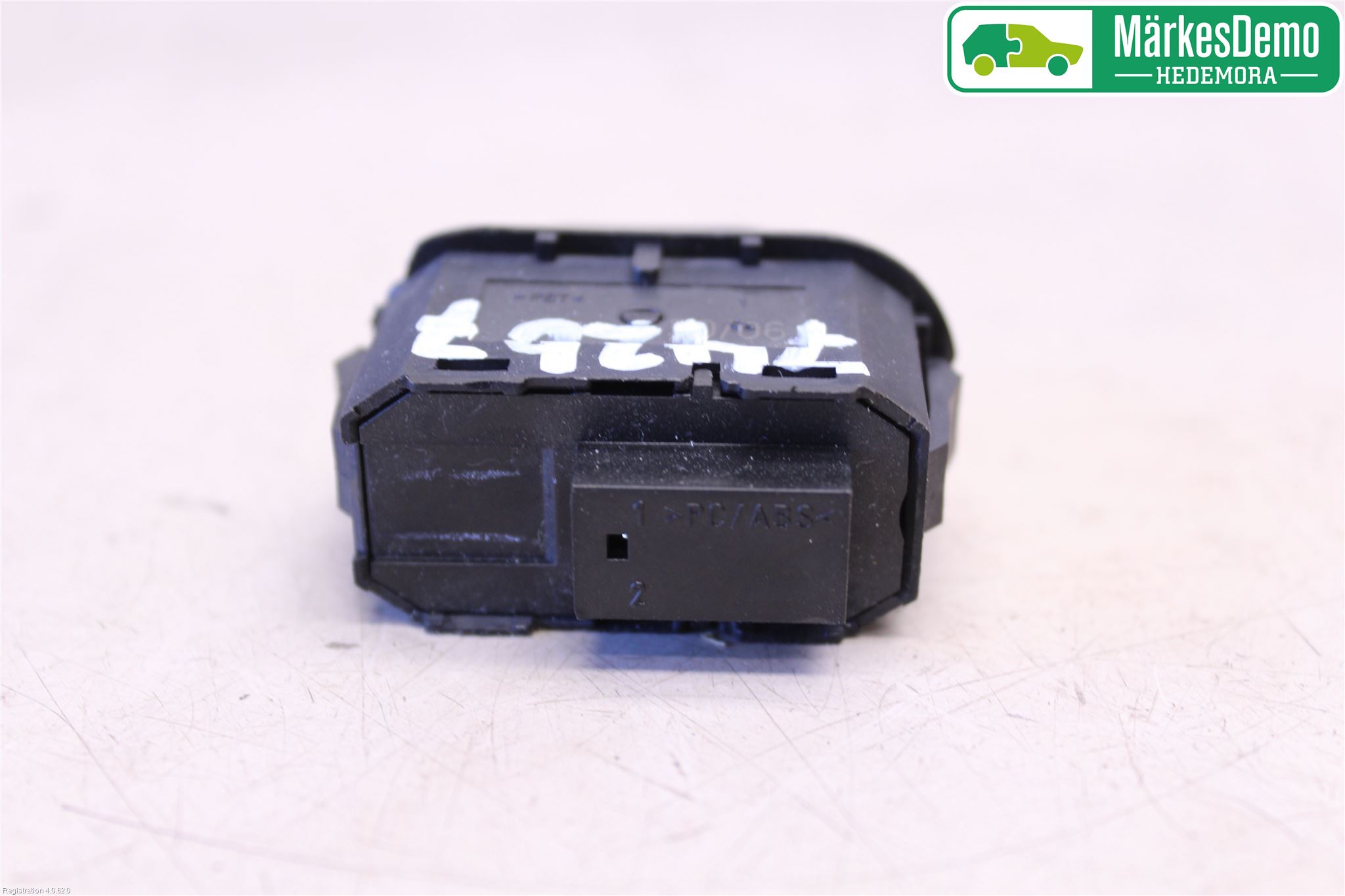 Saab 9-3 VER 2 Strömställare Baklucka