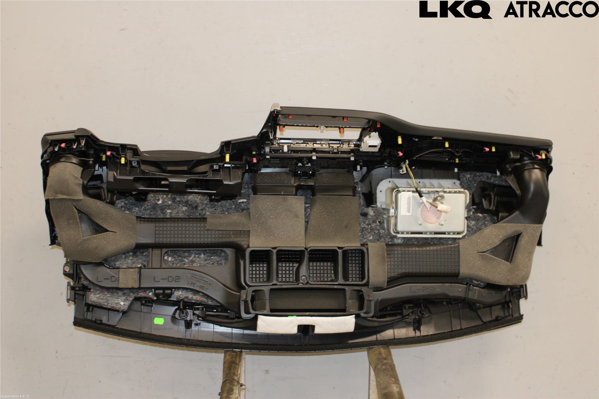 Toyota AURIS 13-19 Instrumentbräda
