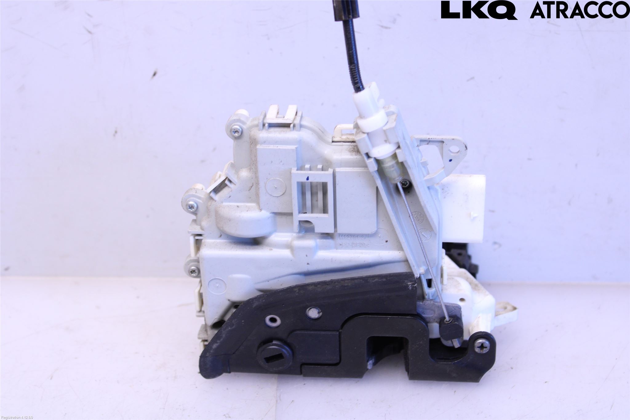 Audi A4 12-15 Låskista-Dörrlås