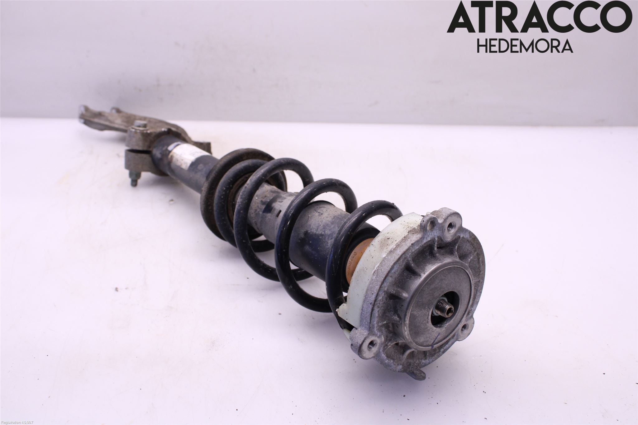 Audi A4/S4 B9 20- Fjäderben Fram Vänster