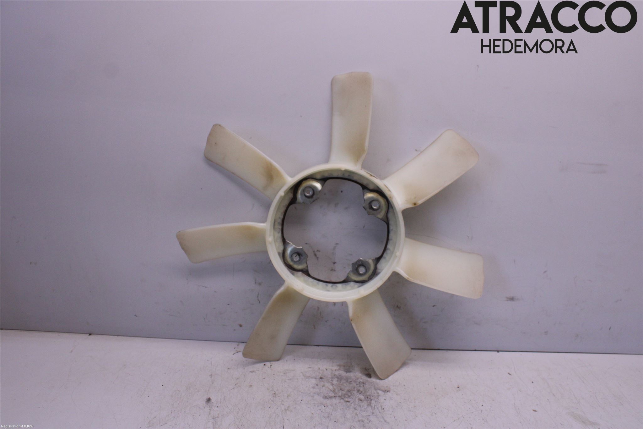 Nissan NAVARA 05-16 Kylfläkt-Vinge