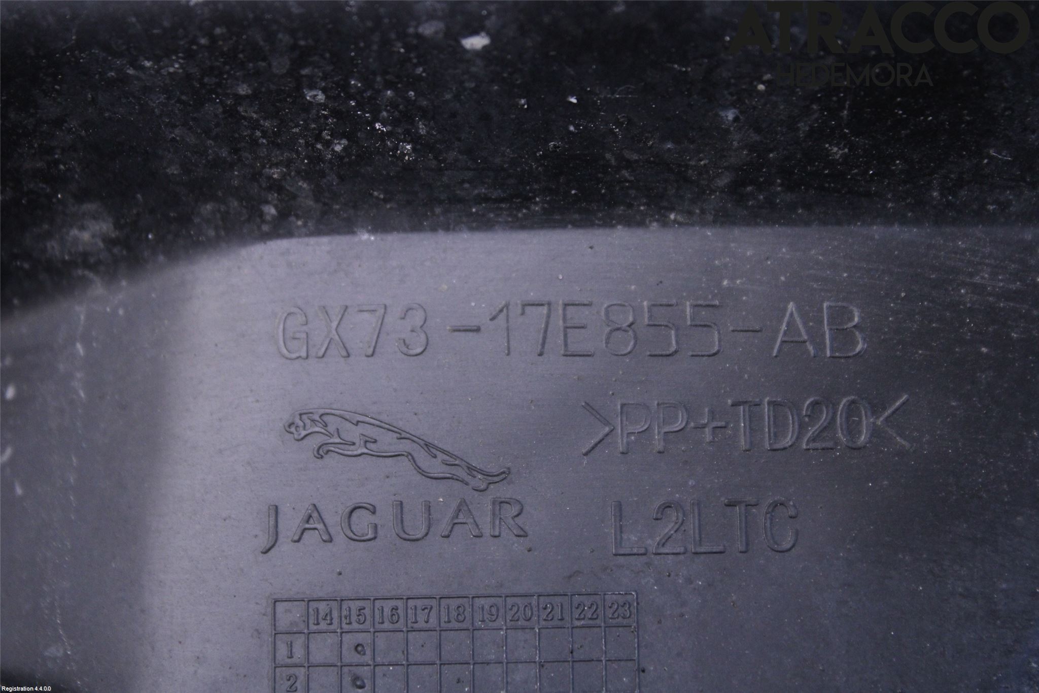 Jaguar XE (X760) 15-24 Stötfångare Deformelement Bak