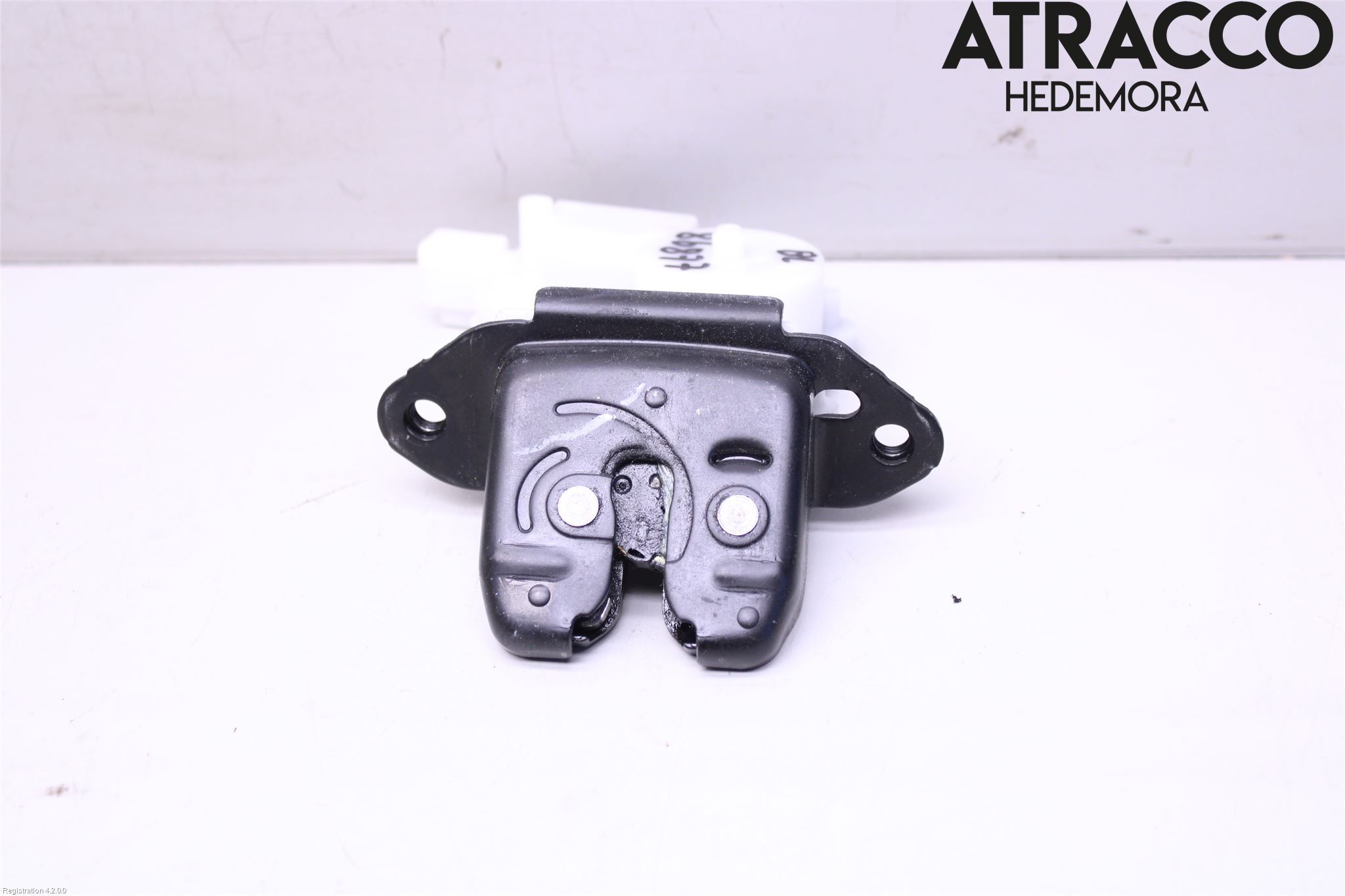 Nissan LEAF 18- Låskista Baklucka