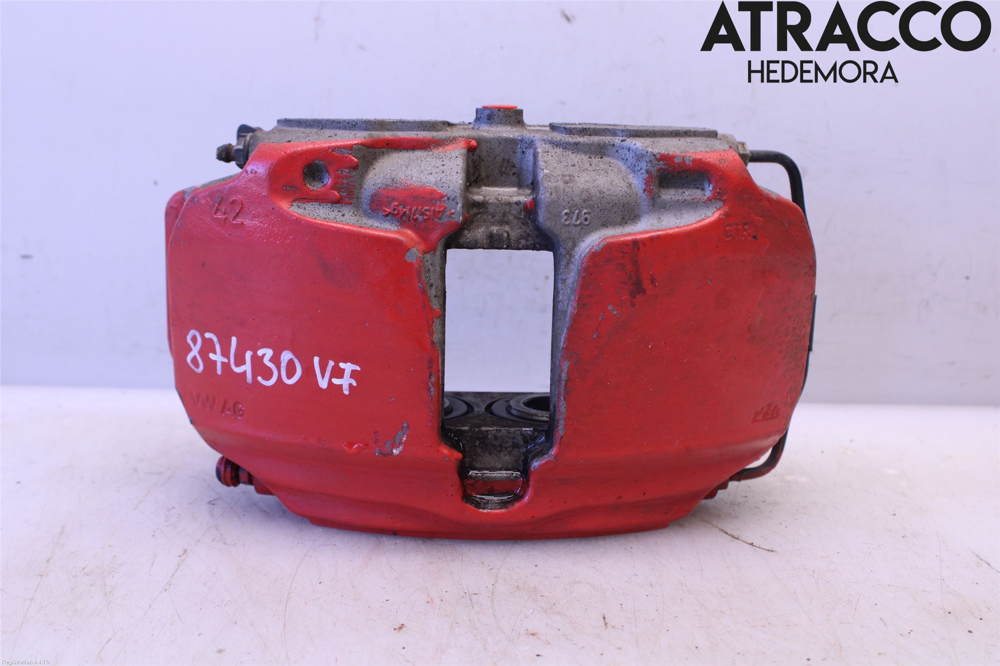 Audi A4/S4 B9 16-19 Bromsok Fram Vänster