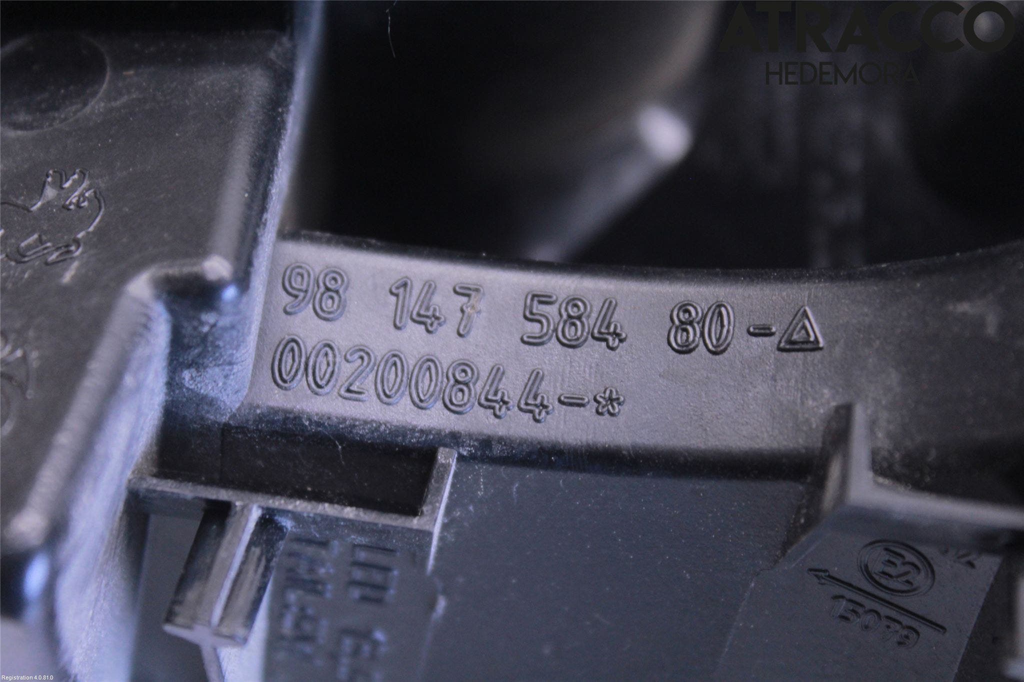 Peugeot 2008 13-20 Bakljus Lucka Vä