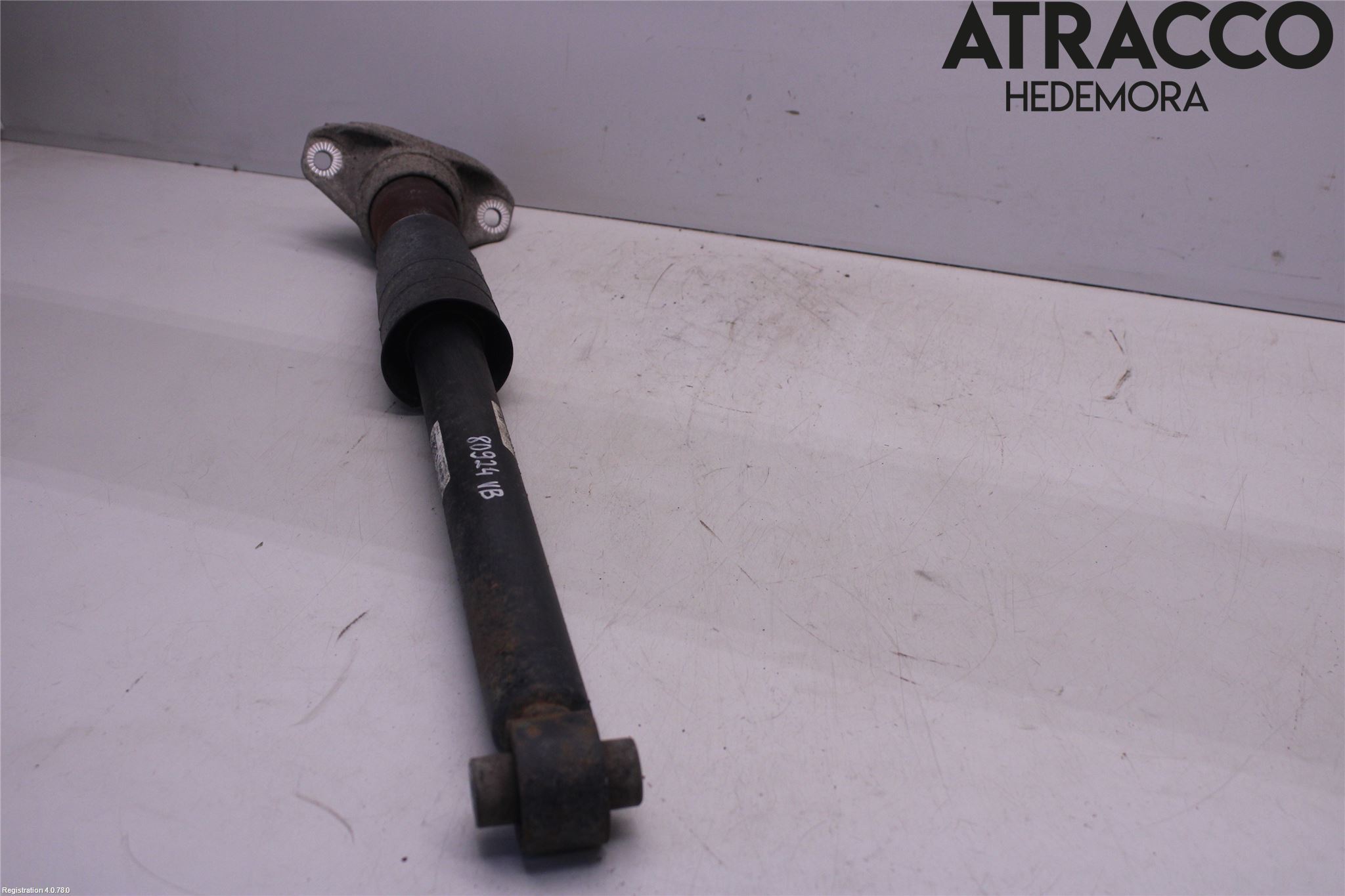 Audi A4/S4 B9 16-19 Stötdämpare Bak