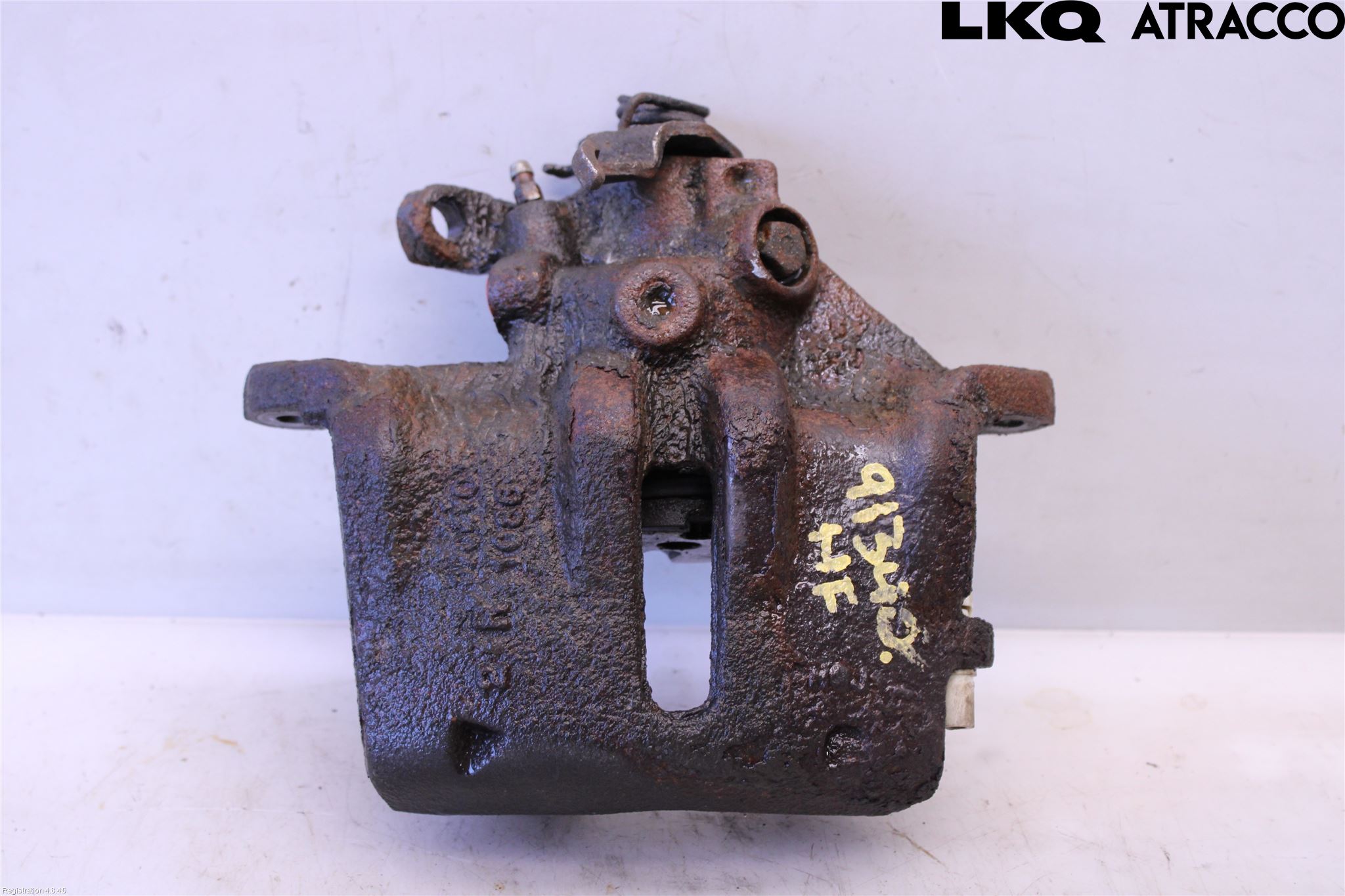 Citroen C5     05-08 Bromsok Fram Höger