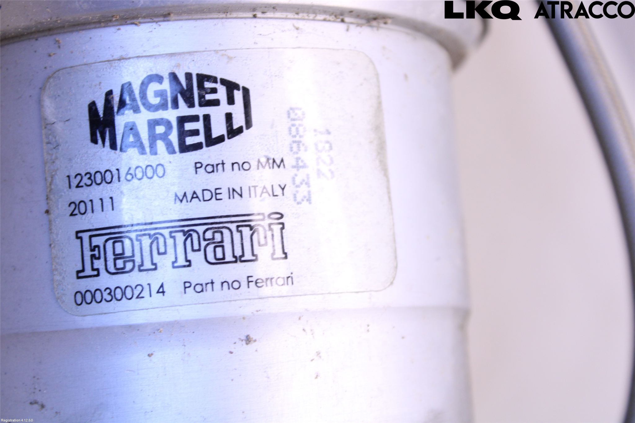 Ferrari F8 Fjäderben Fram Vänster