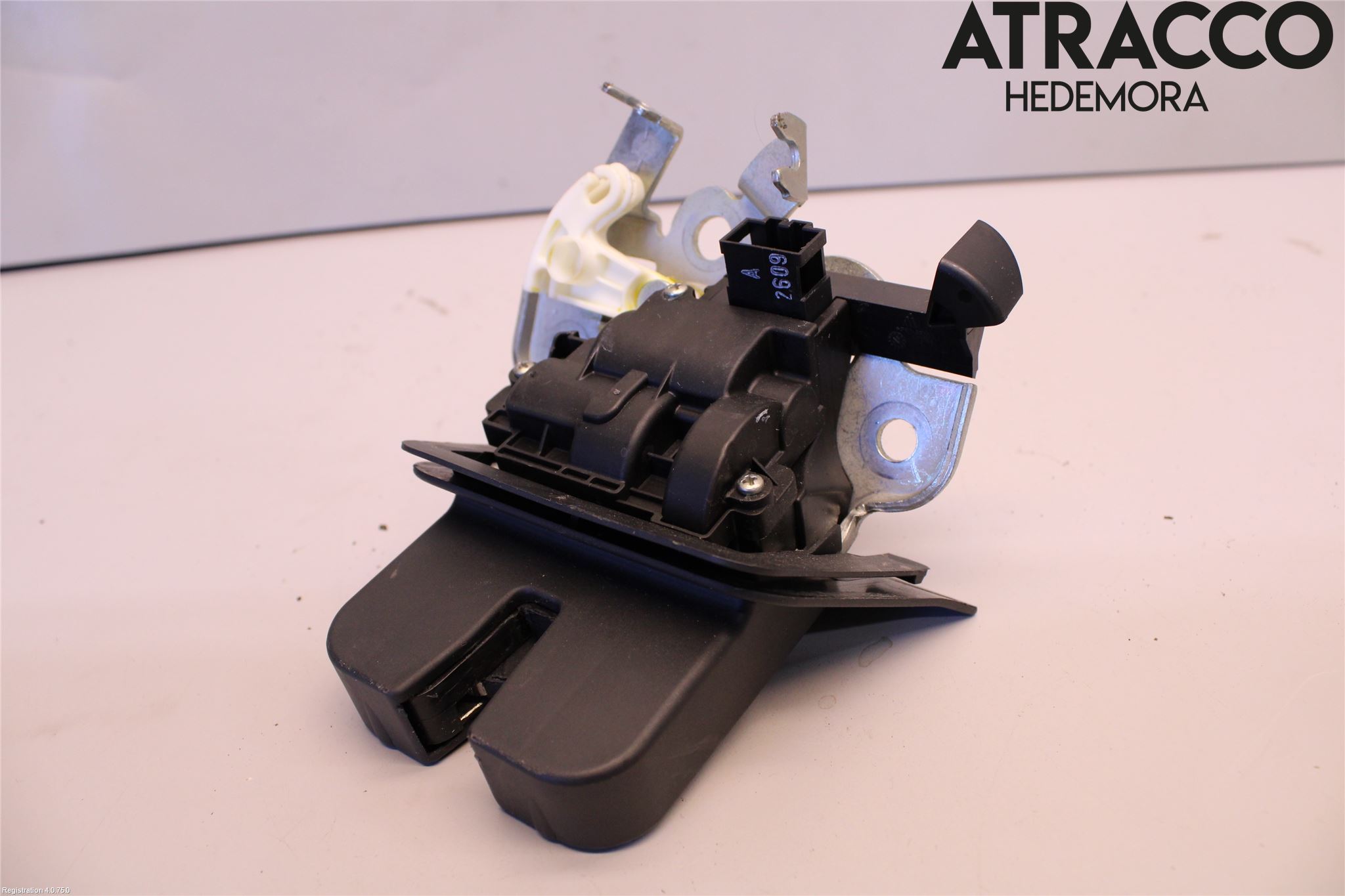 Audi A4/S4 08-11 Låskista Baklucka