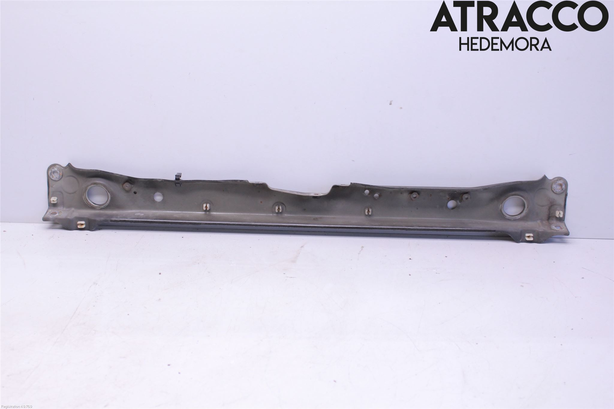 Toyota RAV 4 00-06 Kylarfäste-Ram-Balk