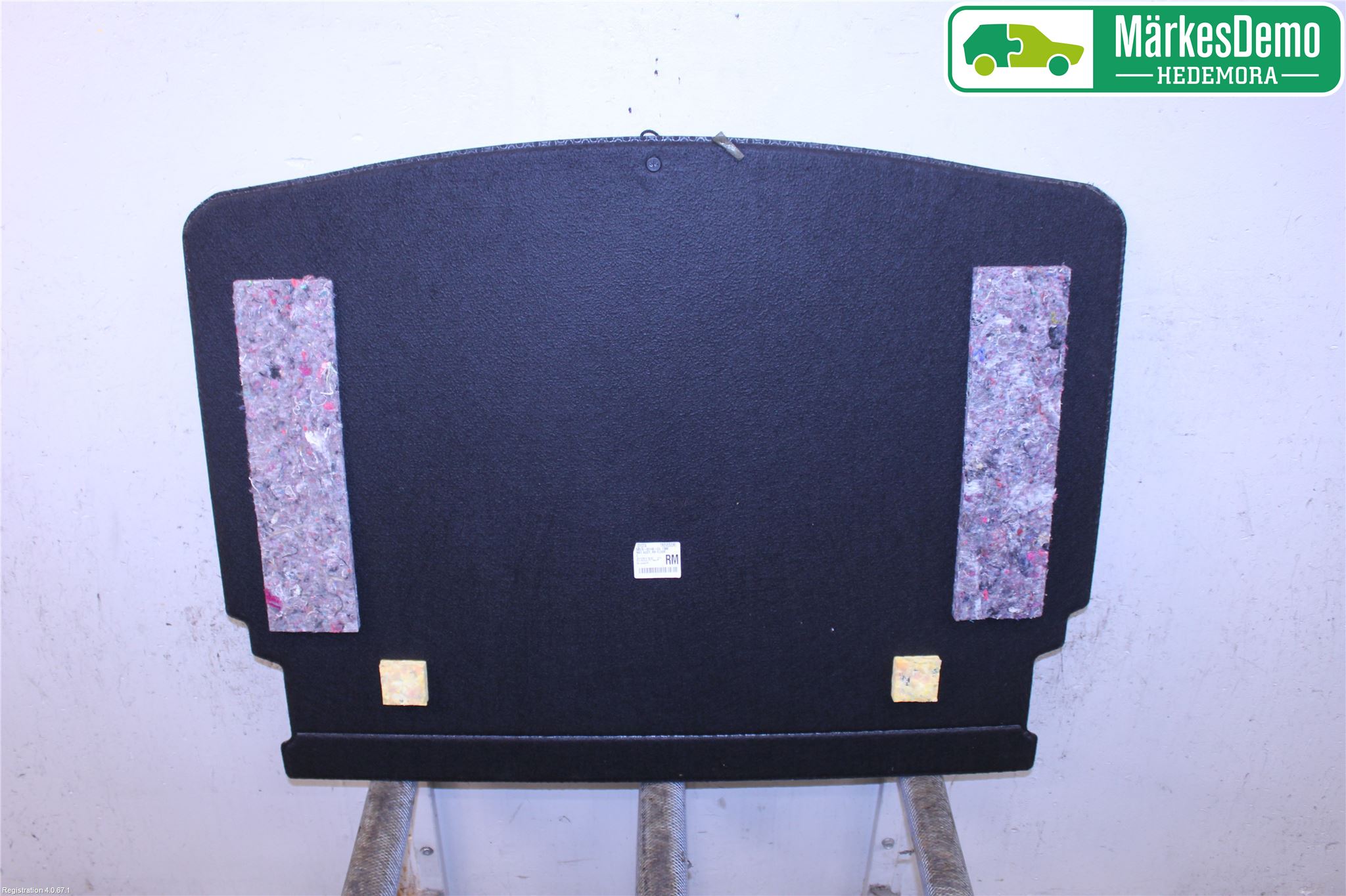 Toyota AURIS 13-19 Inrbagagerumklädsel-Golv