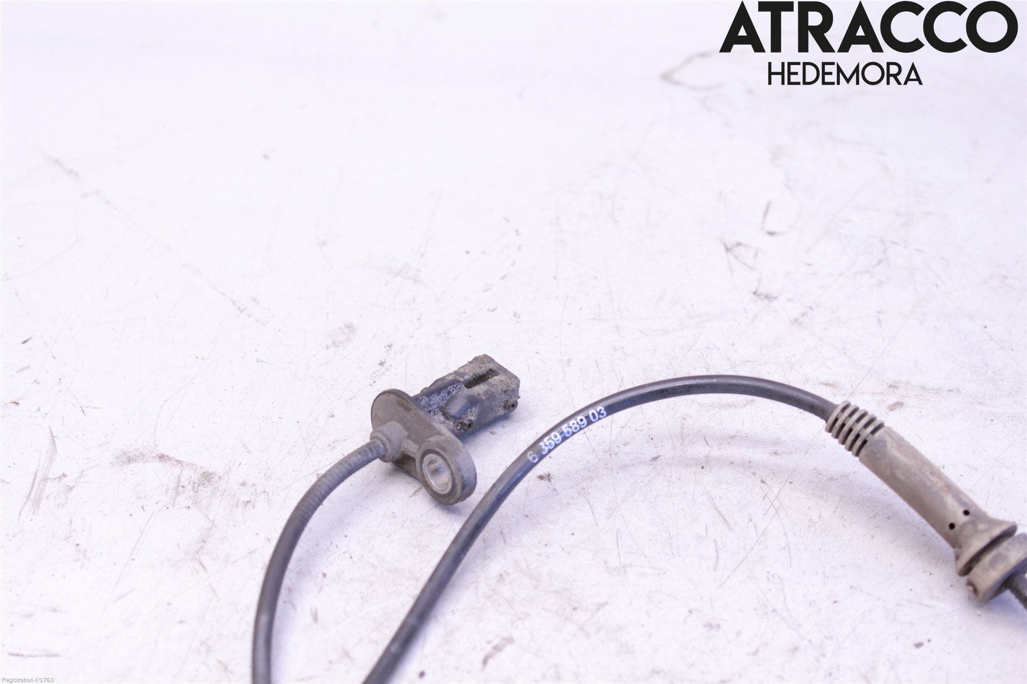 BMW 5 G30/G31/F90 17-23 Abs Sensor