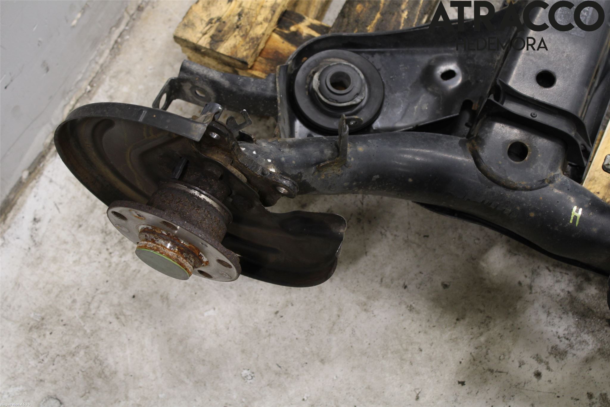 Audi Q2/SQ2 17- Bakaxel