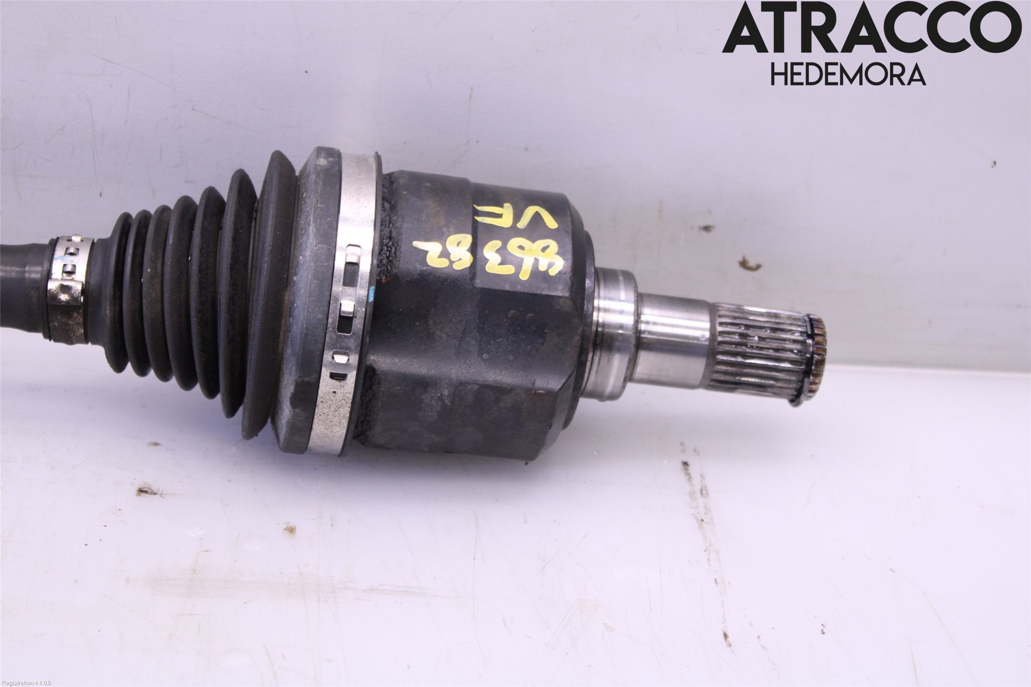 Hyundai ix35 Drivaxel Fram Vänster