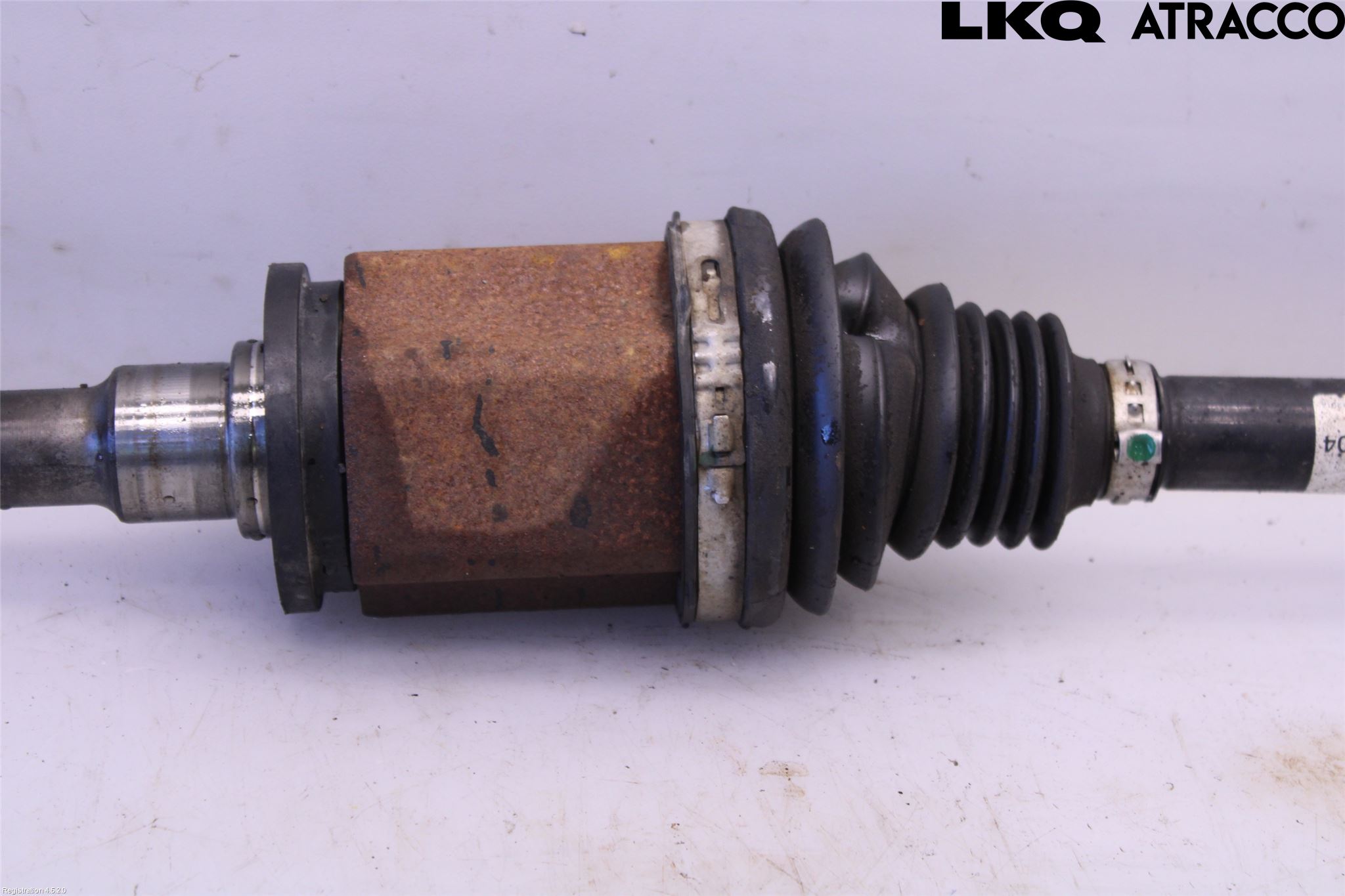 BMW X4 F26 14-18 Drivaxel Fram Höger