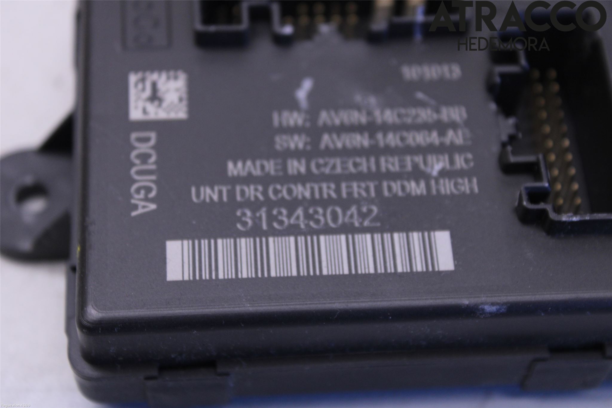 Volvo V60 14-18 Styrenhet Dörr