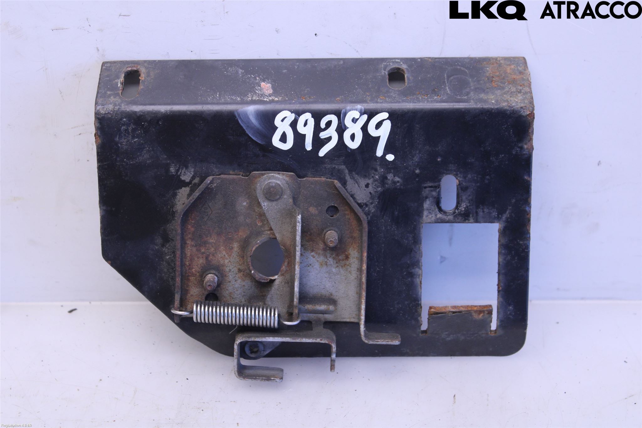 Renault MASTER III  04-10 Huvlås