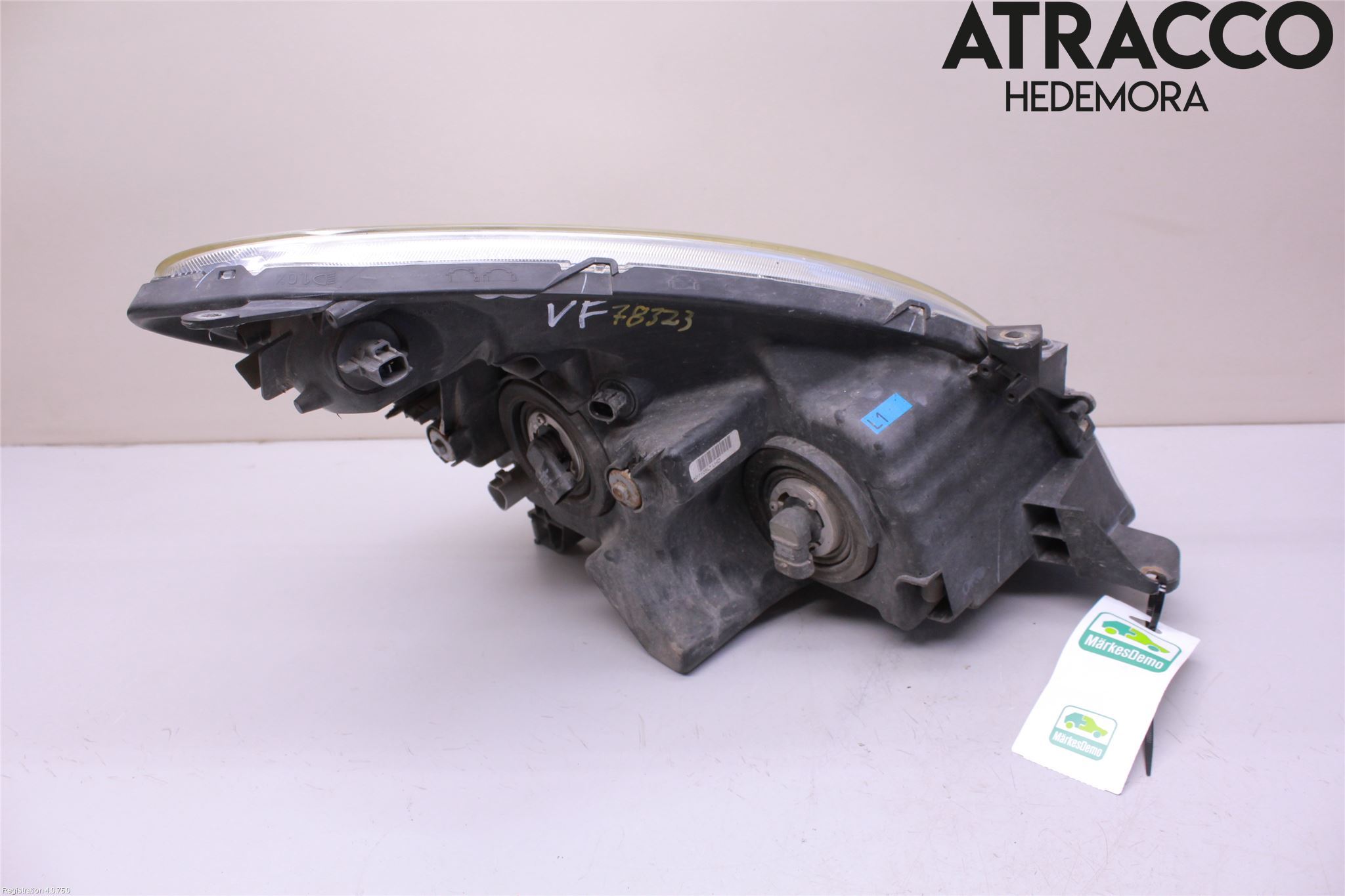 Toyota COROLLA VERSO 04-07 Strålkastare Vänster