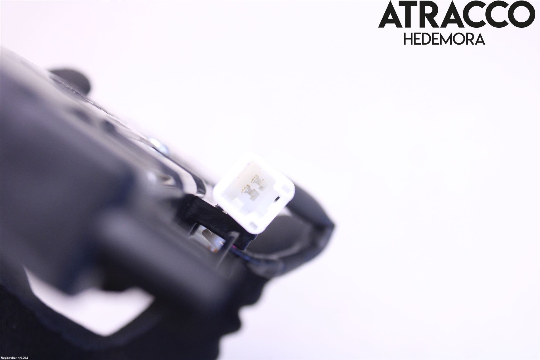 Toyota YARIS XP21 20- Bromsljus Bakruta