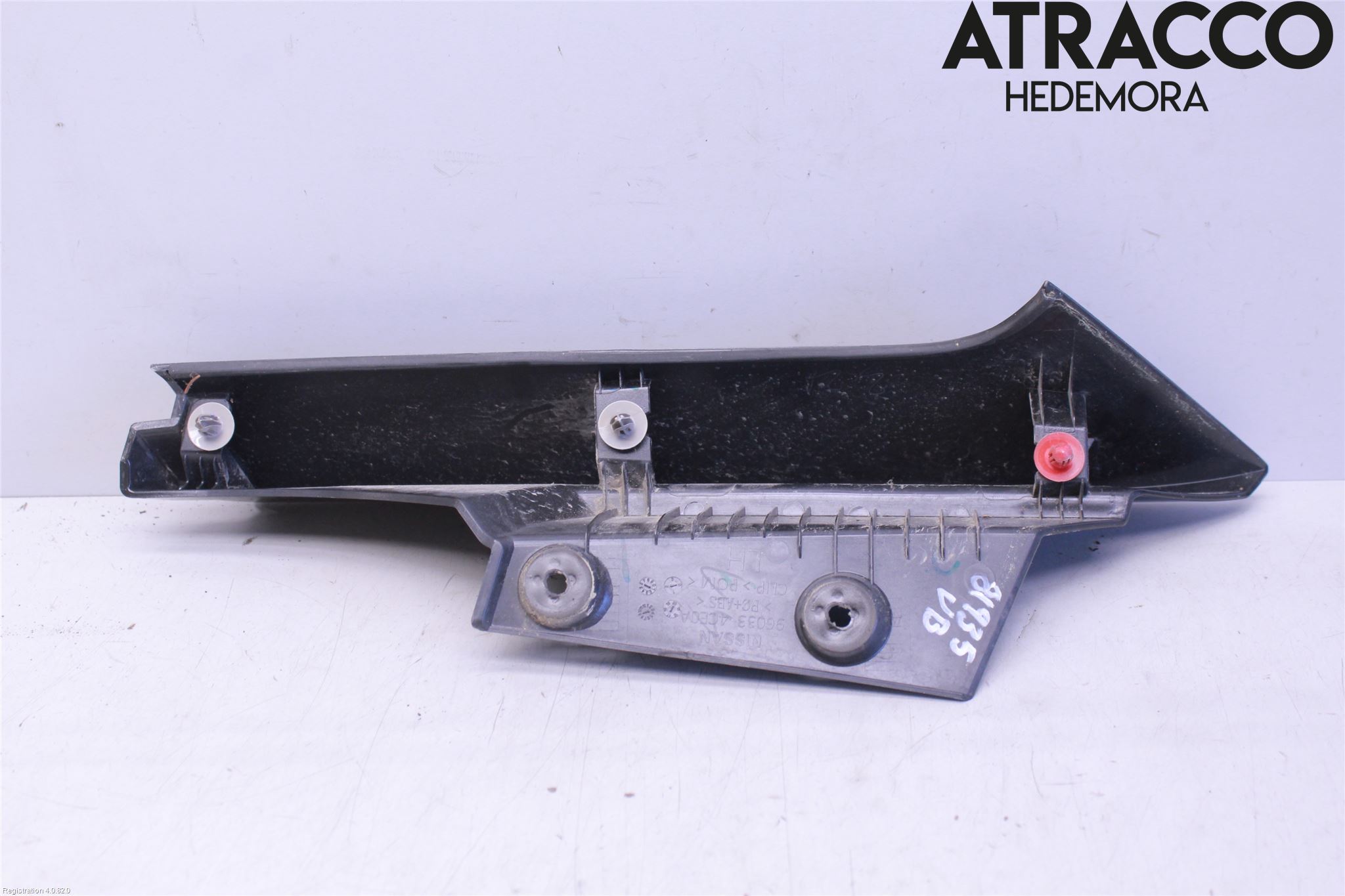 Nissan X-TRAIL 14-21 Spoiler Bak