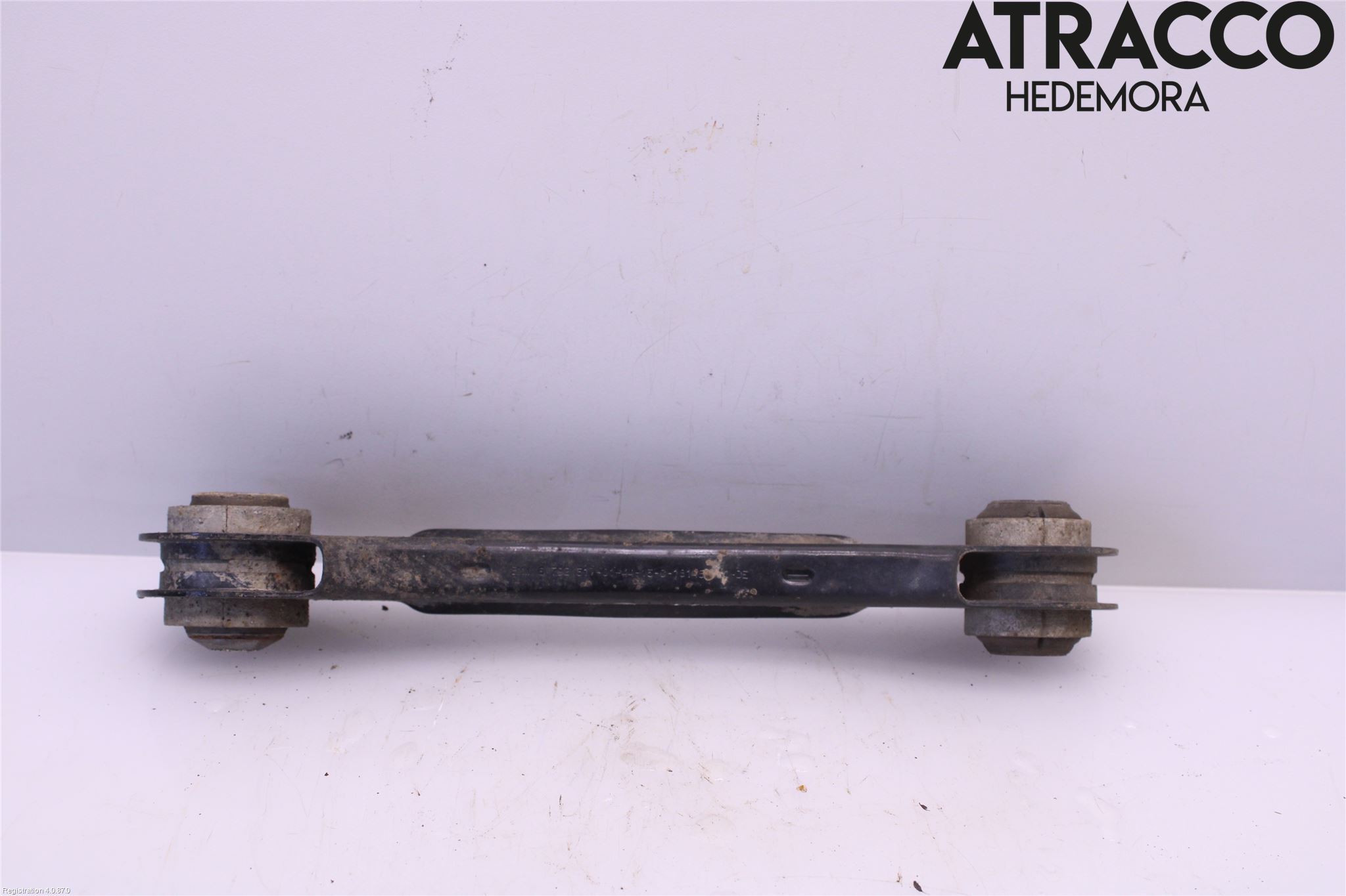 BMW 3 F30/F31/F80 12-19 Bärarm Bak Övre Höger