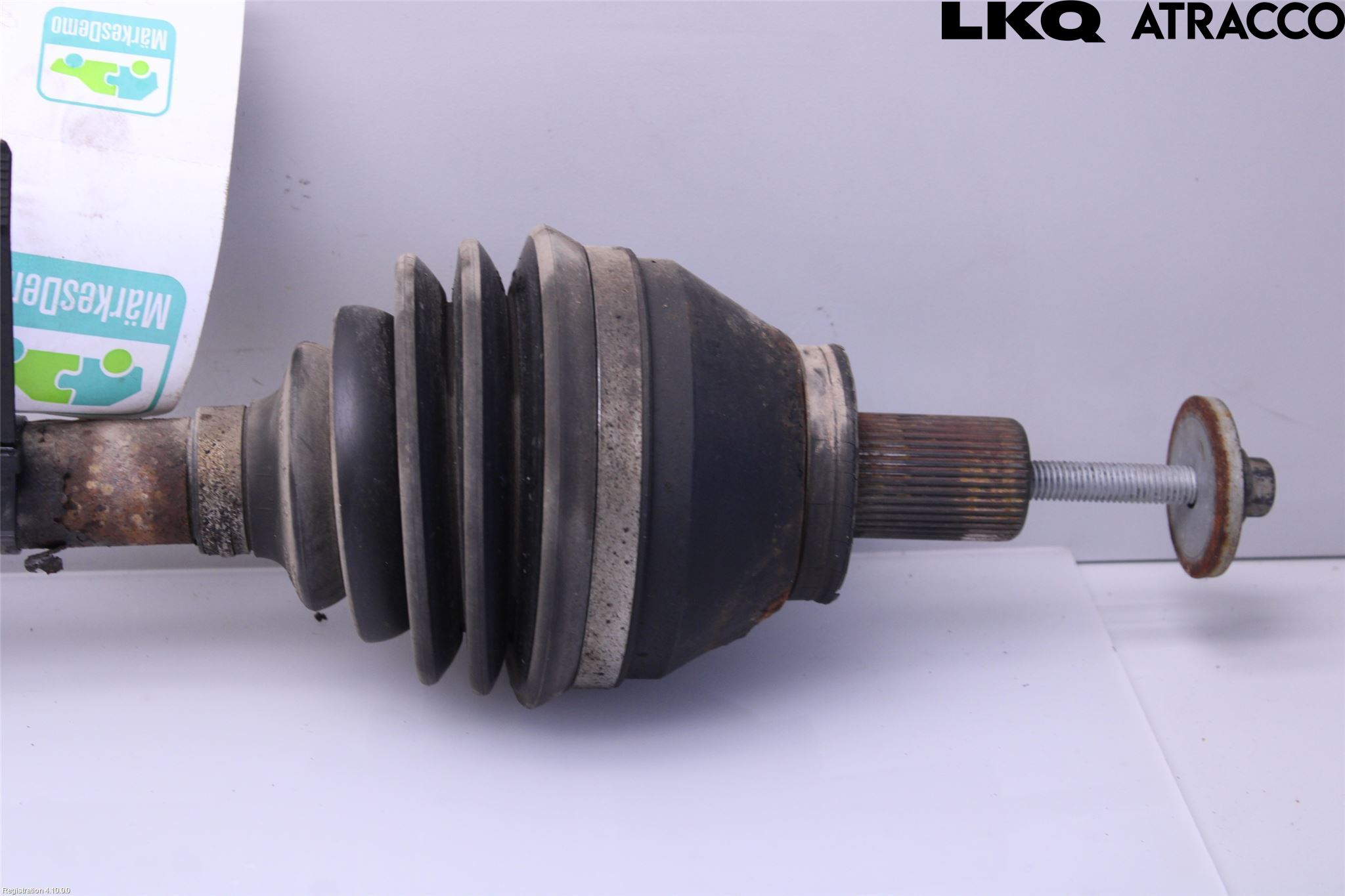 Volvo XC60 09-13 Drivaxel Fram Höger