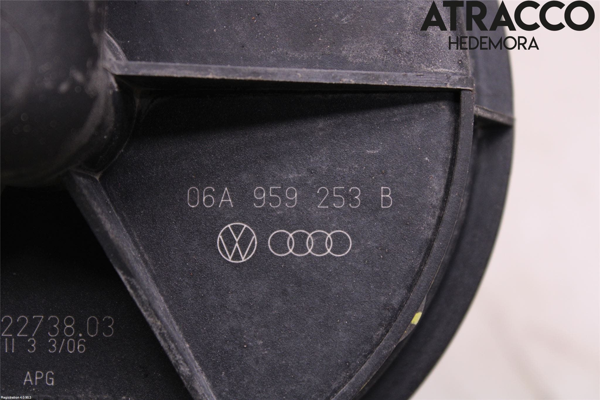 Volkswagen VW GOLF V 04-09 Luftpump-Avgasrening