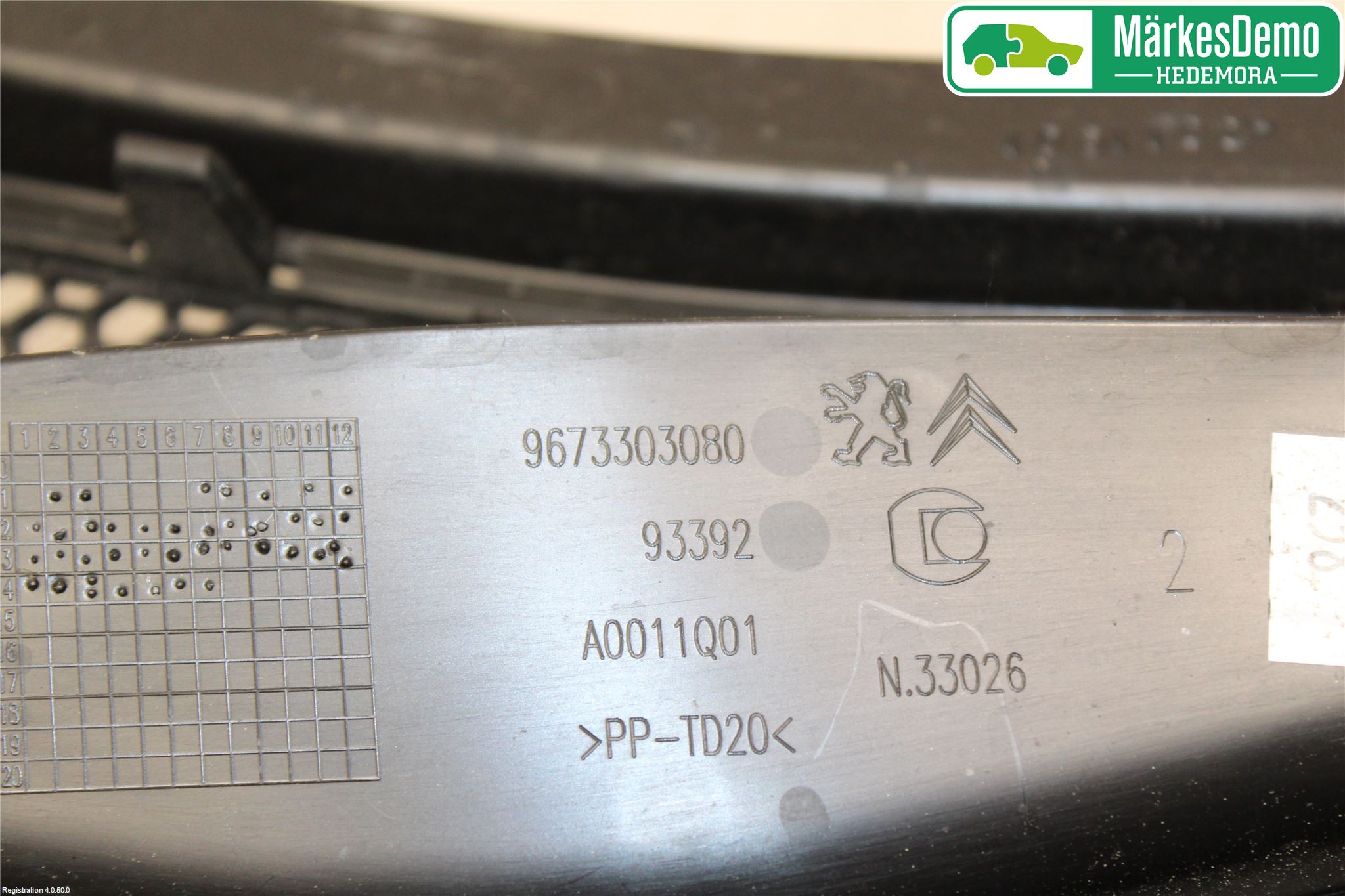 Peugeot 208 12-15 Torpedplåt-Torpedplast