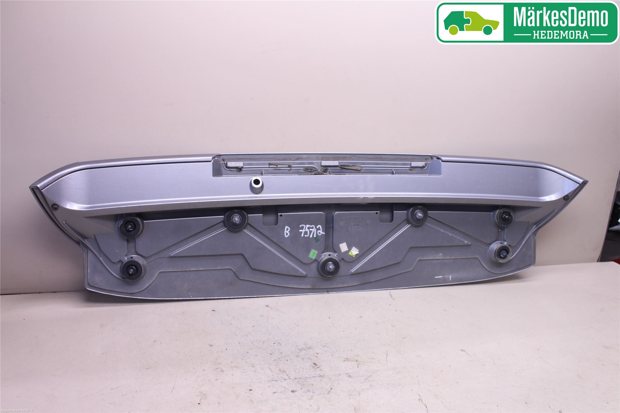 BMW X3 E83     03-10 Spoiler Baklucka