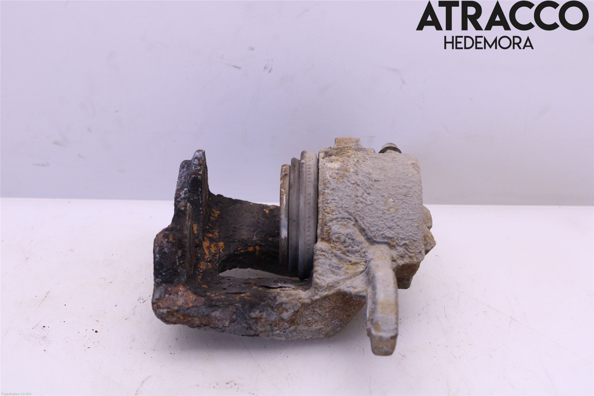 BMW 1 E87/81 5D/3D 03-11 Bromsok Fram Vänster