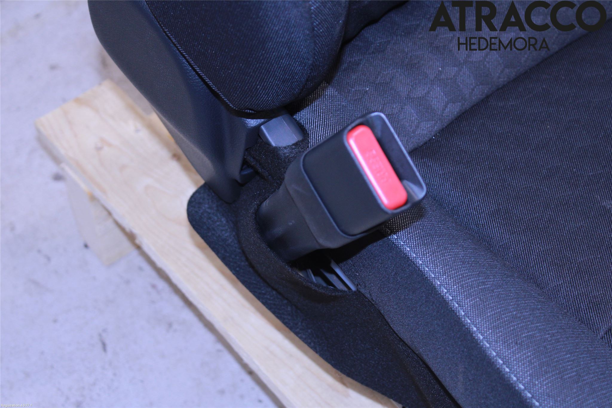 Toyota YARIS XP21 20- Inredning Stol Fram Vä