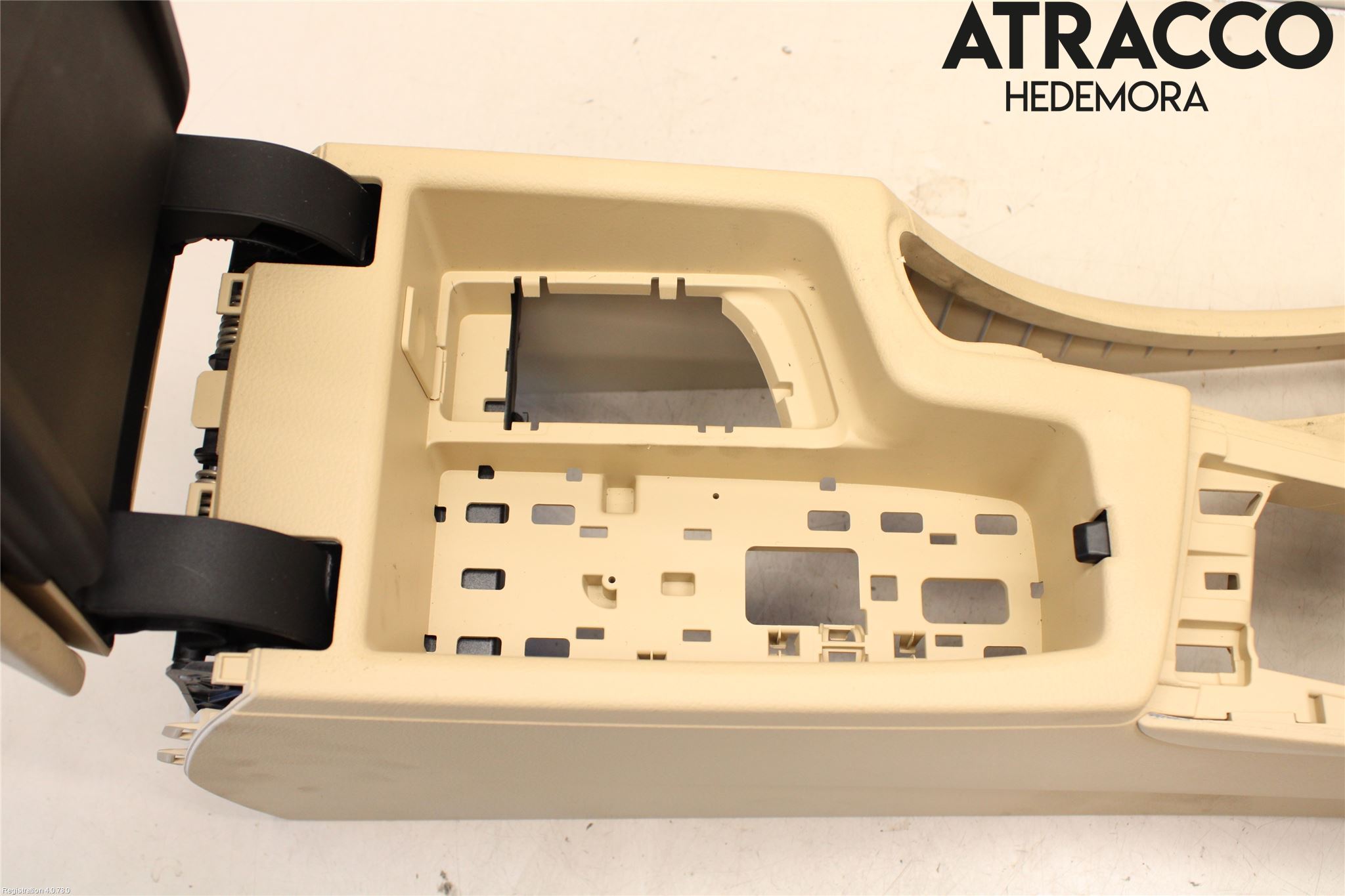 BMW 4 F32/F33/F82/F83 13-20 Instrumentkonsoll Golv