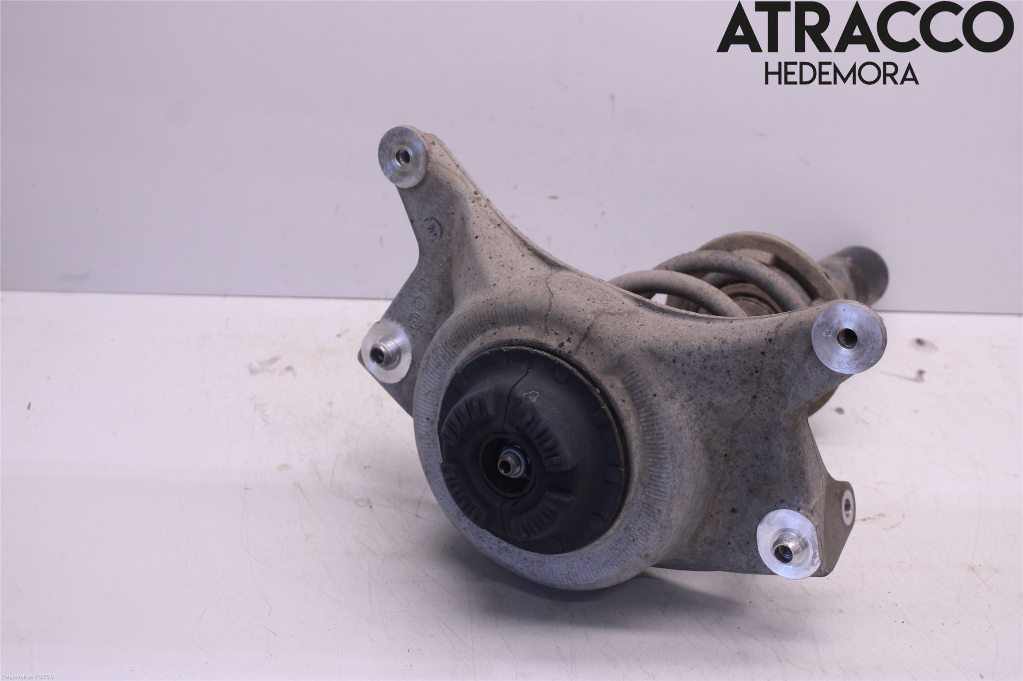 Audi A5 07-16 Fjäderben Fram Höger